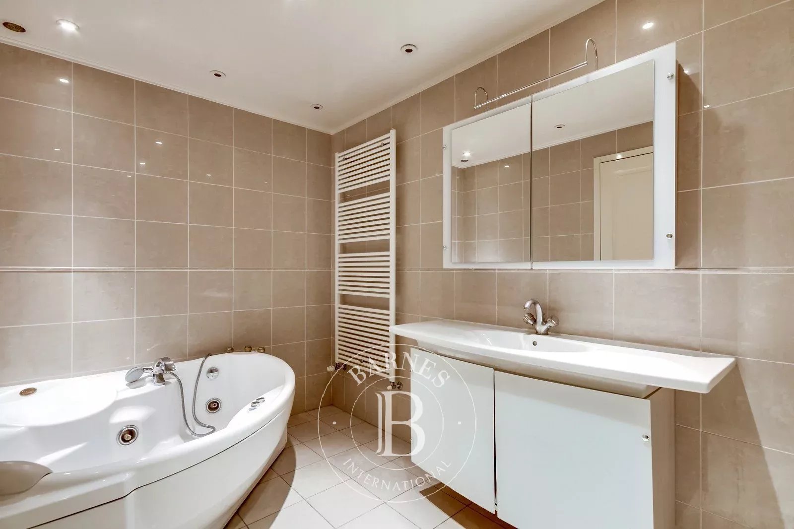 Daire Neuilly-sur-Seine - picture 11