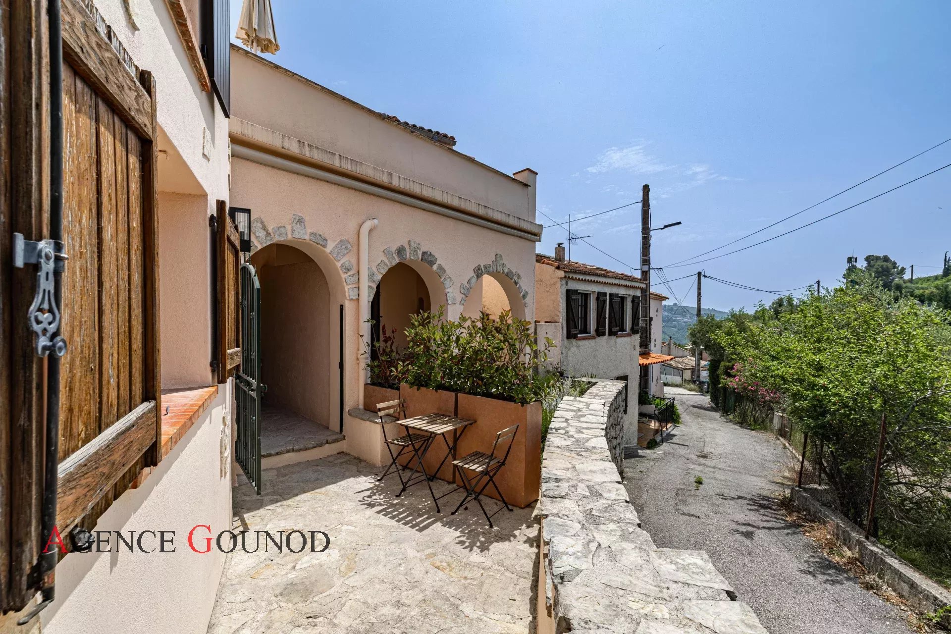 Appartement  - Duplex  - 4 pièces  - 99.05 m2 -  399 000 € - À vendre