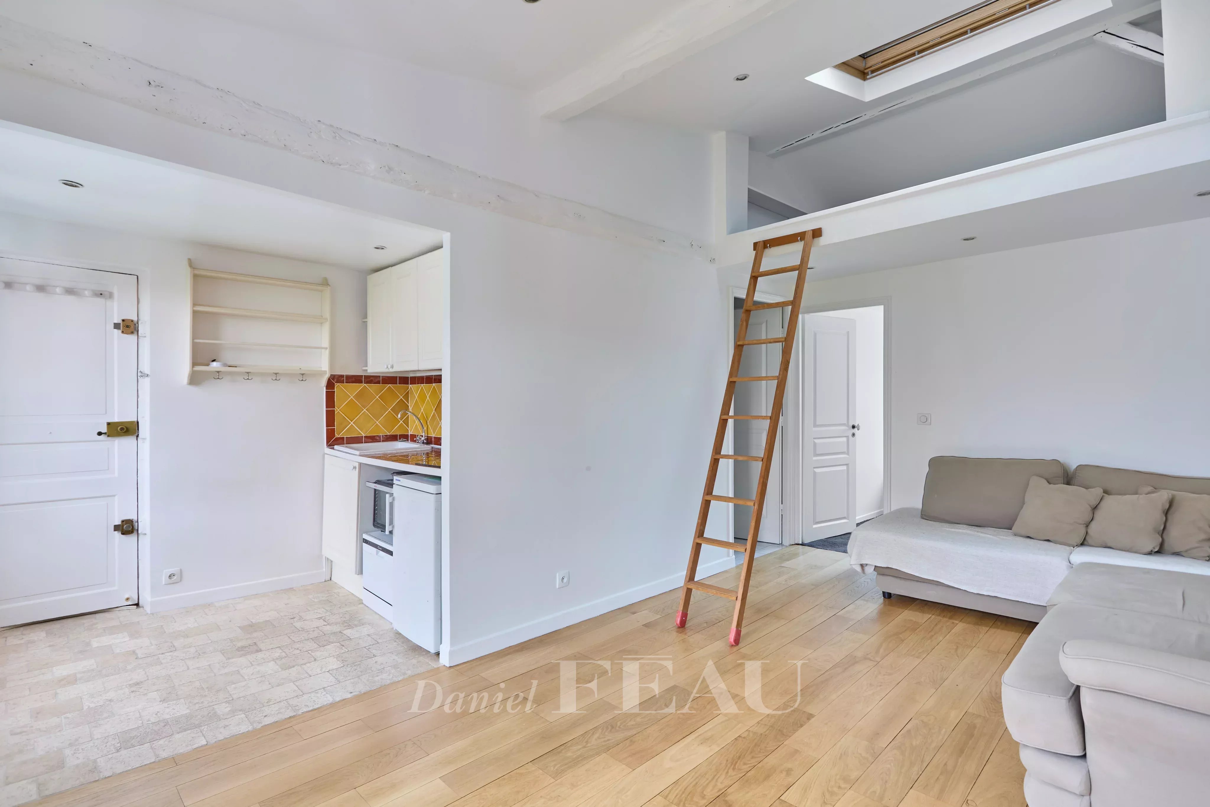 Sale Apartment Paris 6th