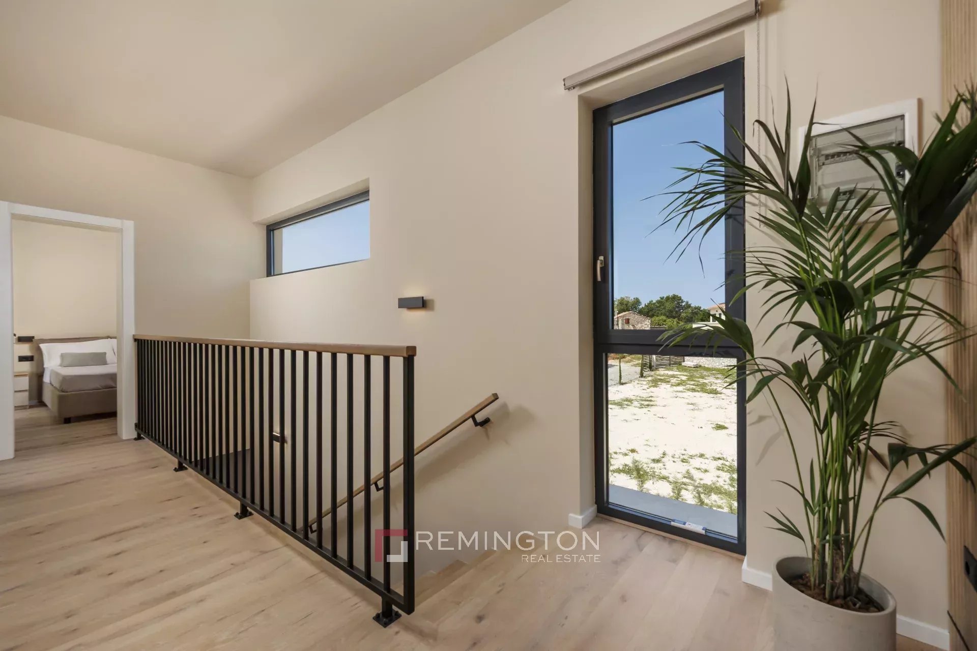 2 Bedroom Villa/Townhouse's Image 5