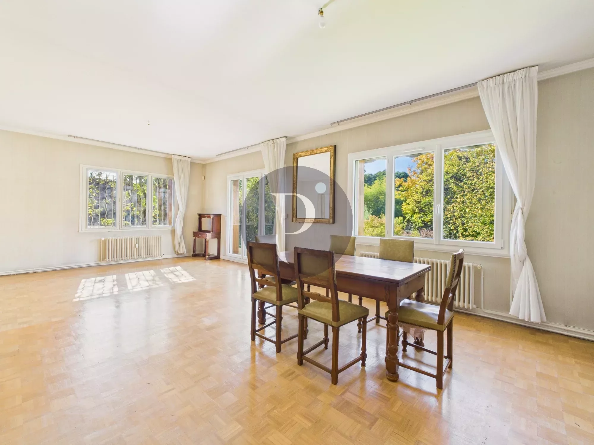 vente-maison-8-pieces-sceaux-86355306