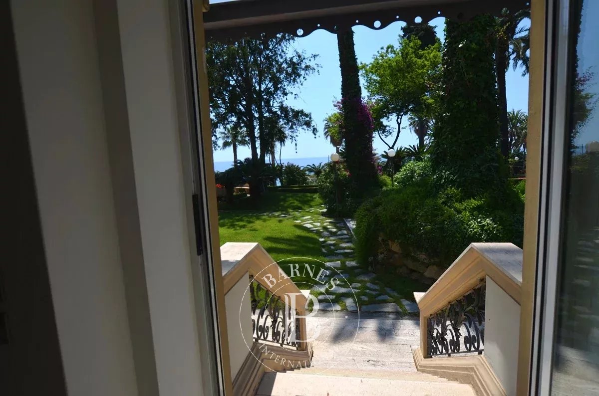 Apart otel Sanremo - picture 17