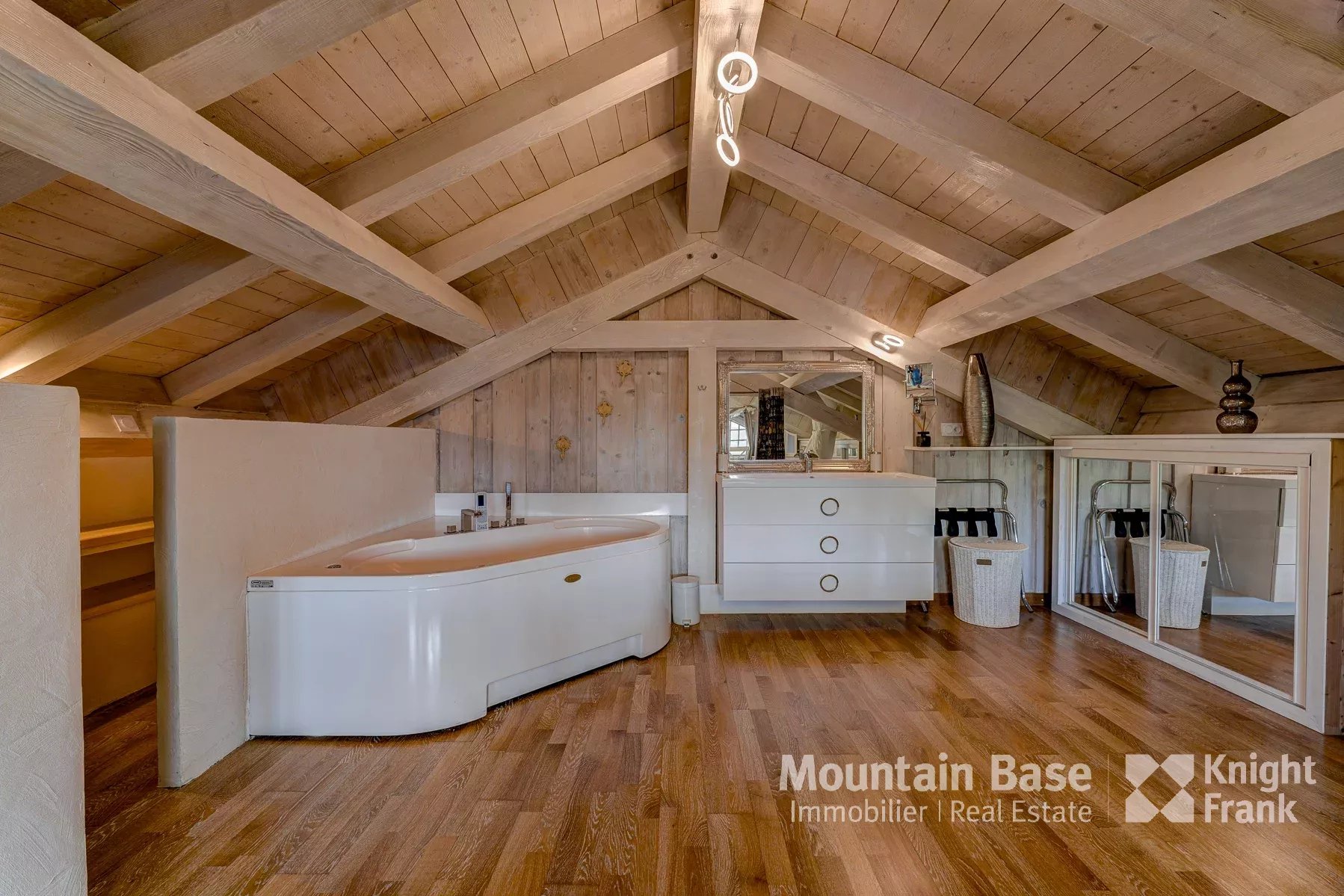 Photo of 2-bedroom chalet, La Cote d'Arbroz