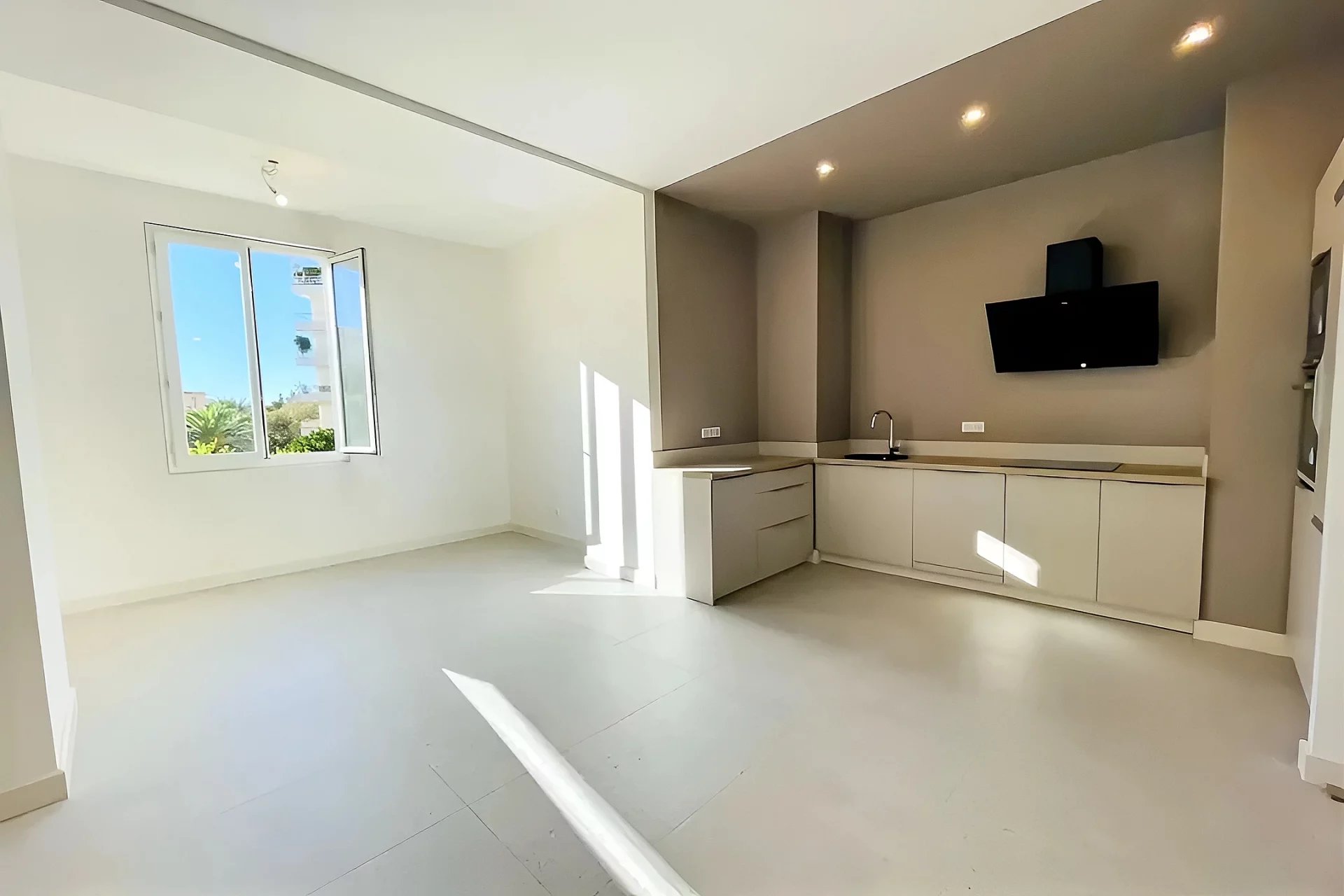 Sale Apartment Menton