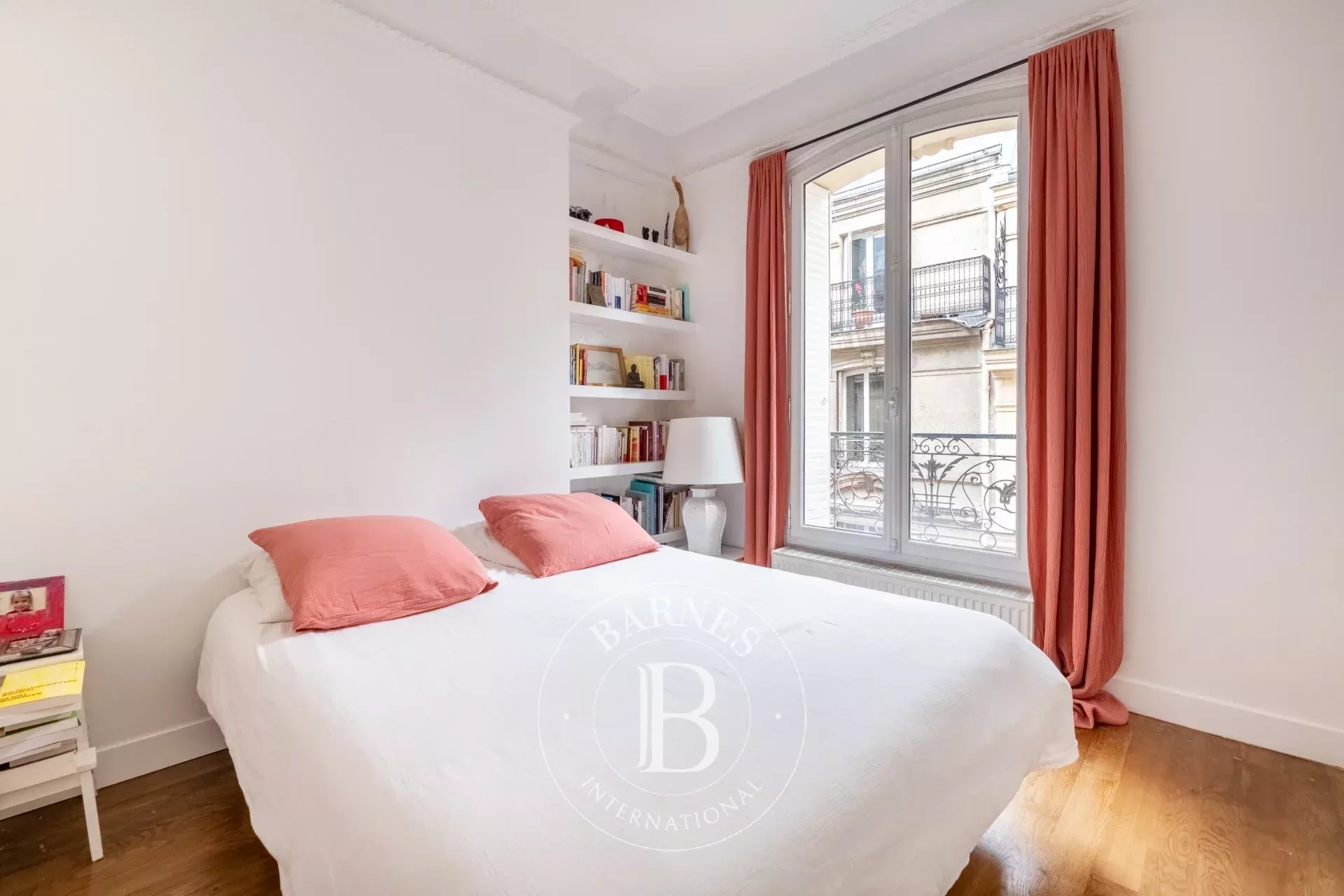 Daire Paris 18ème - picture 6