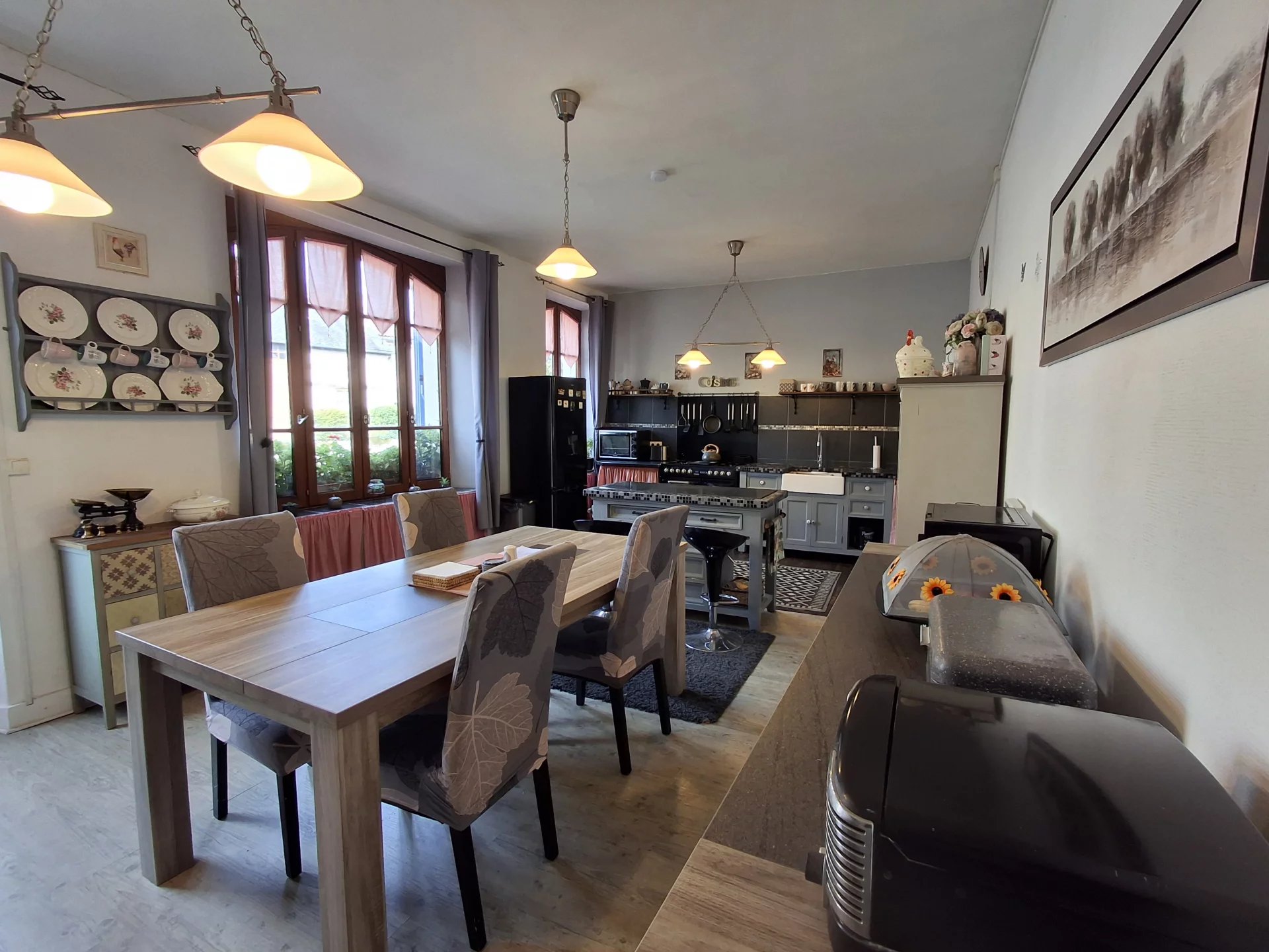 House in Val-d'Oire-et-Gartempe - Image 3