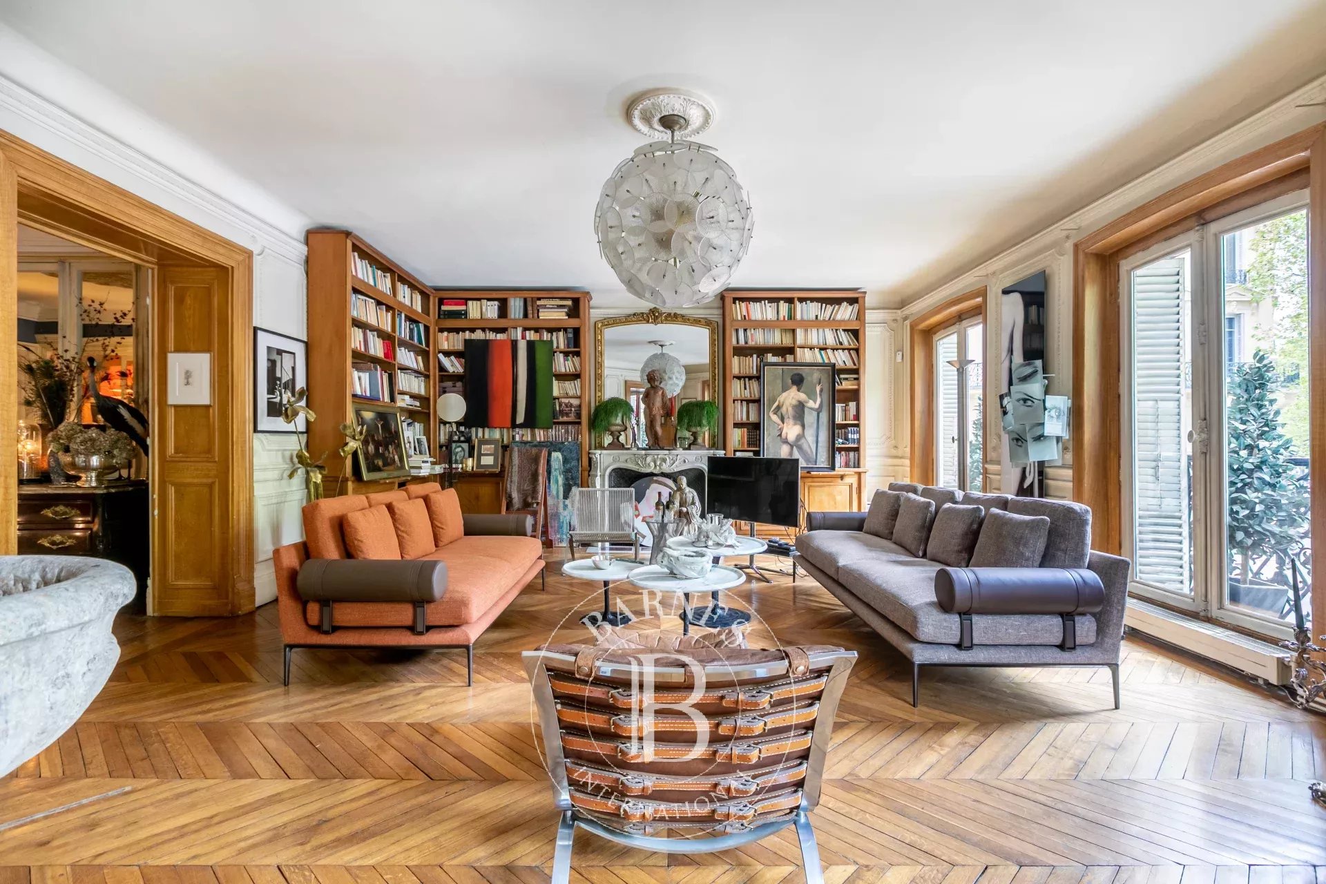 Daire Paris 8ème - picture 4