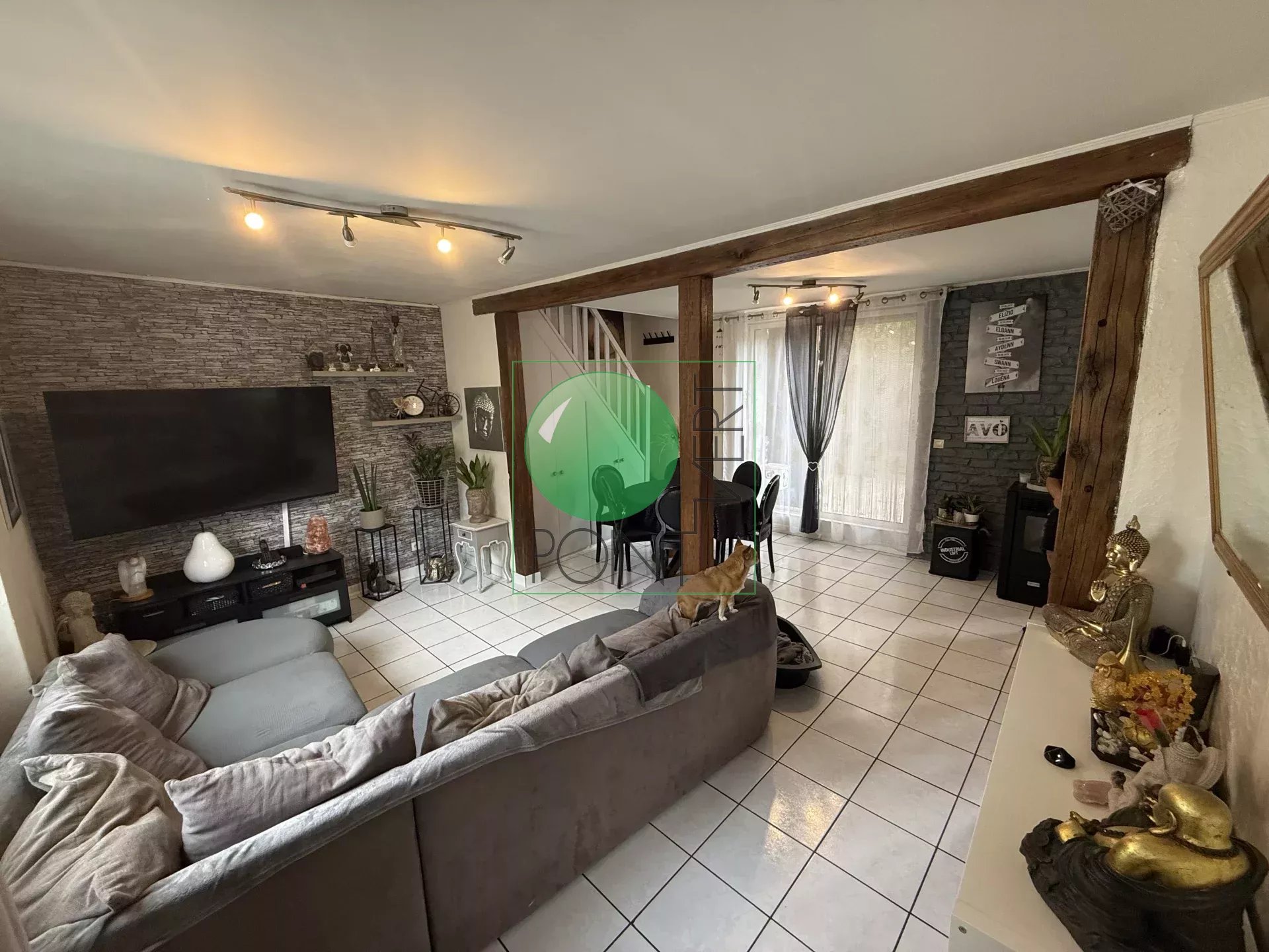 Agence immobilière de 