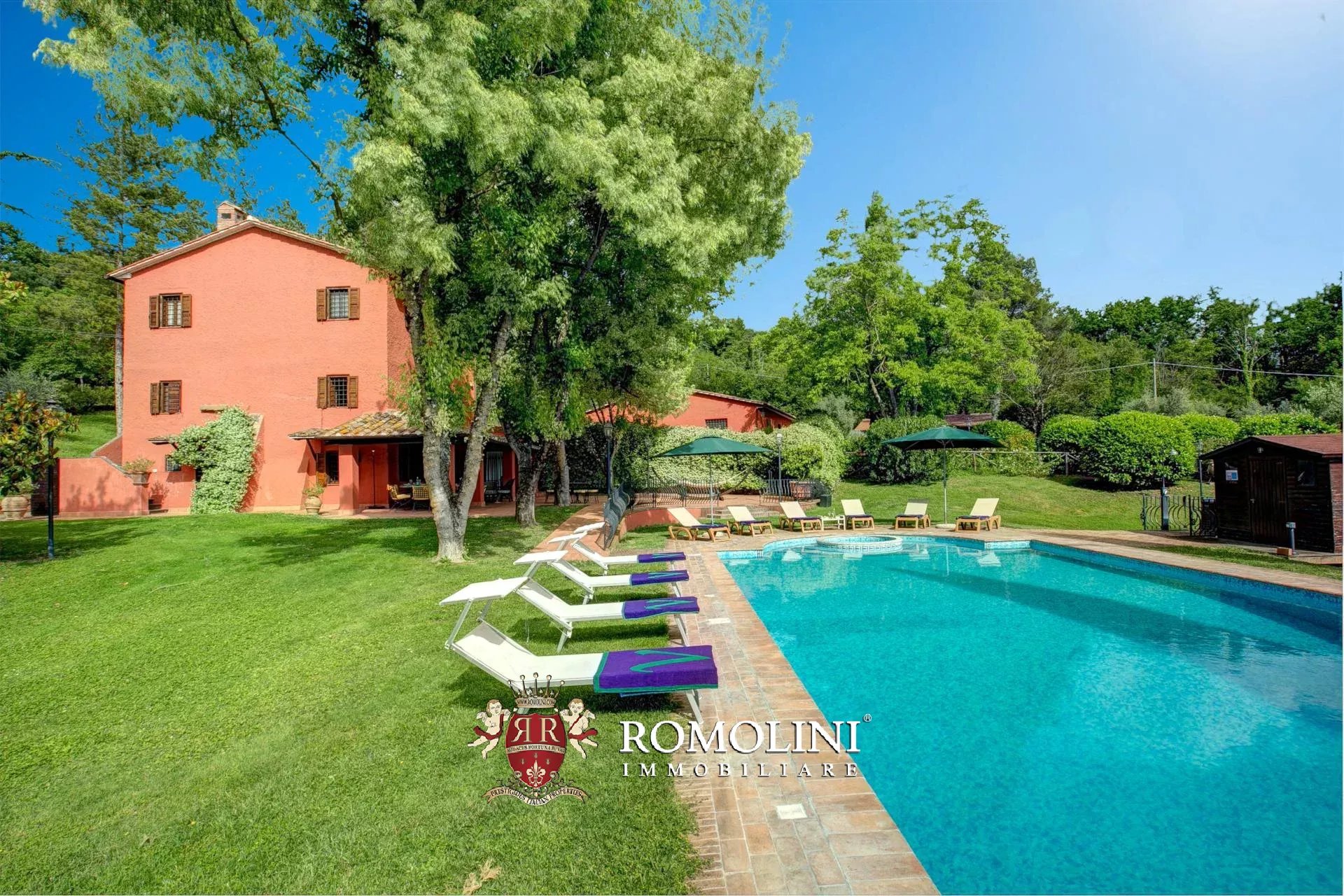 5 Bedroom Villa/Townhouse's Image 11