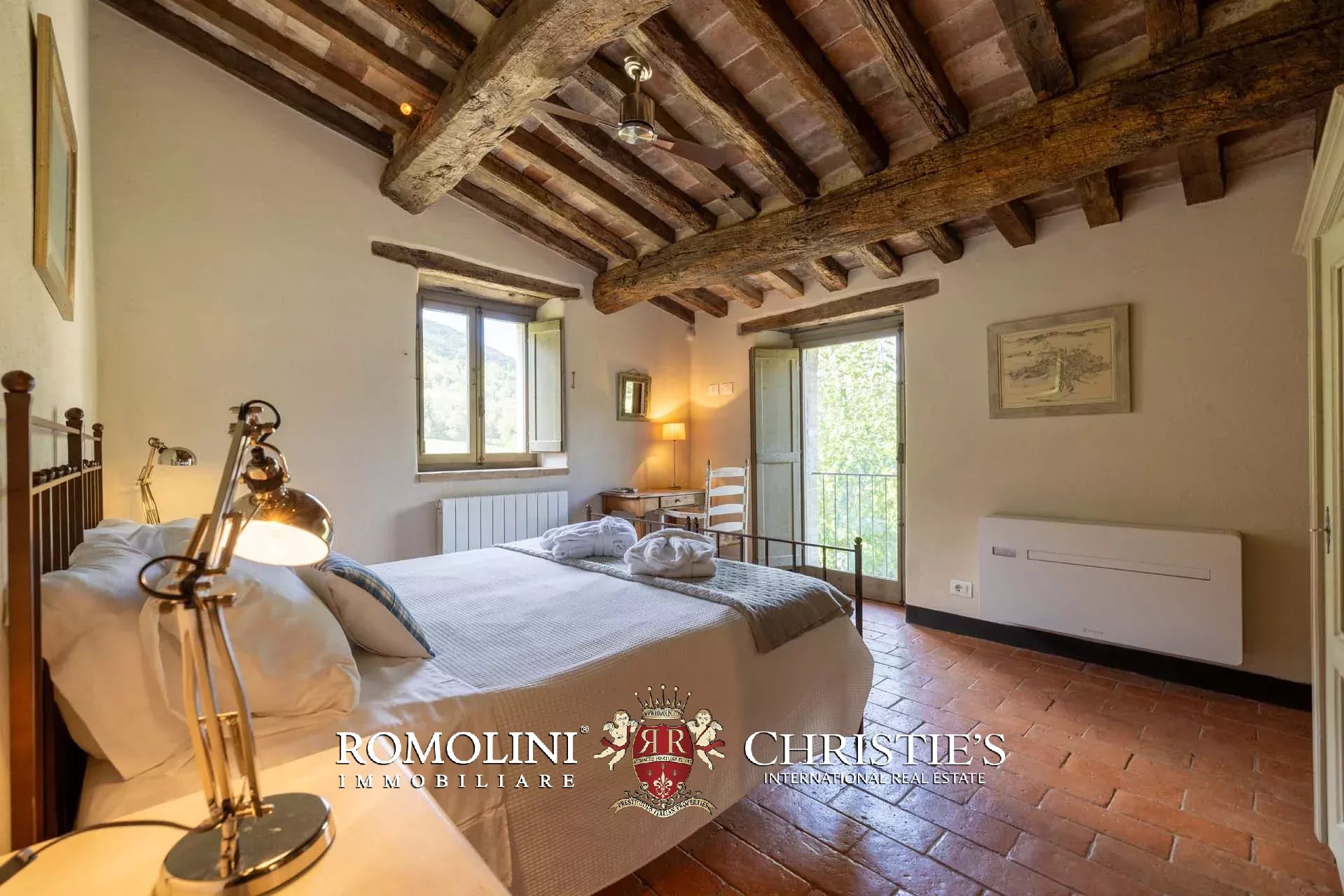 8 Bedroom Villa/Townhouse's Image 53
