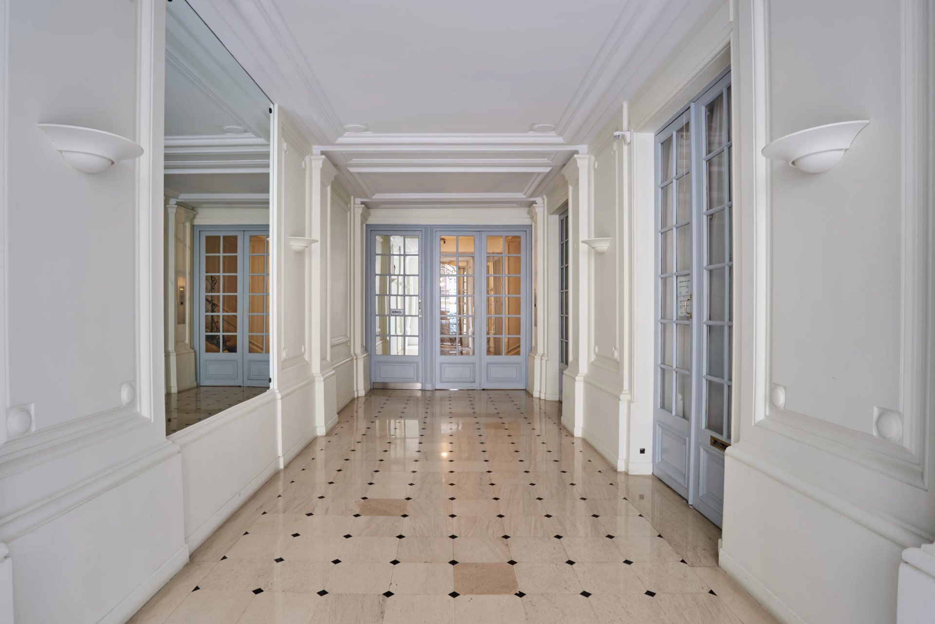 5 Bedroom Apartment/Flat's Image 8
