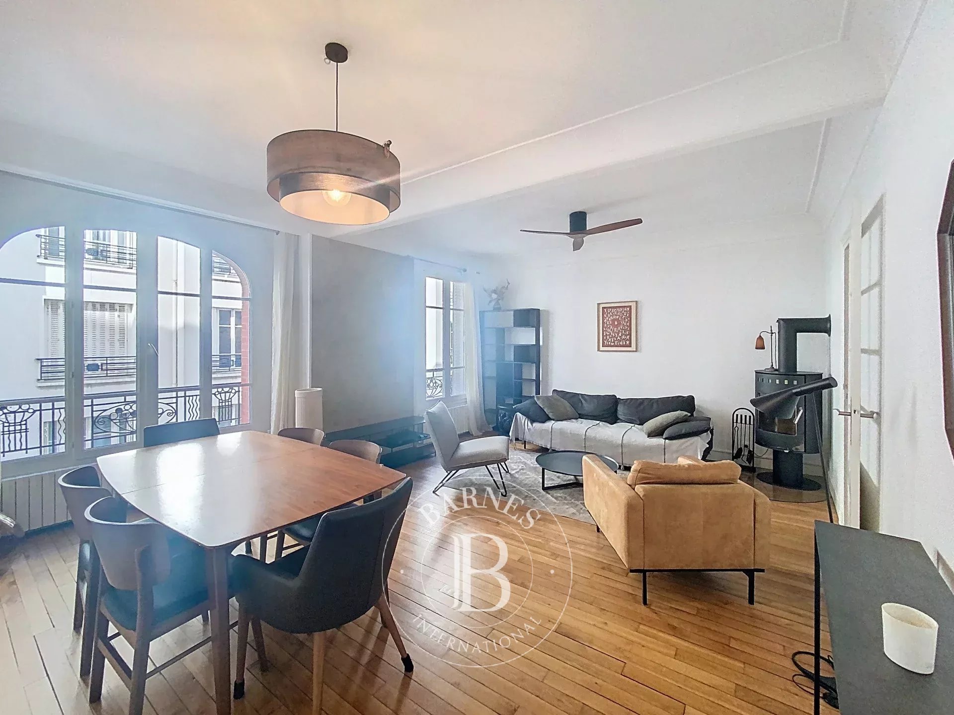 Apartment Courbevoie - picture 2