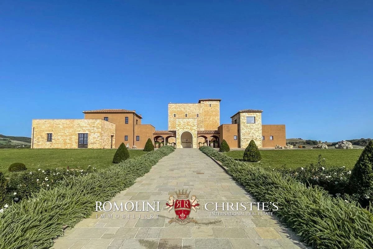 tuscany - state-of-the-art 125-ha organic winery for sale in volterra image32