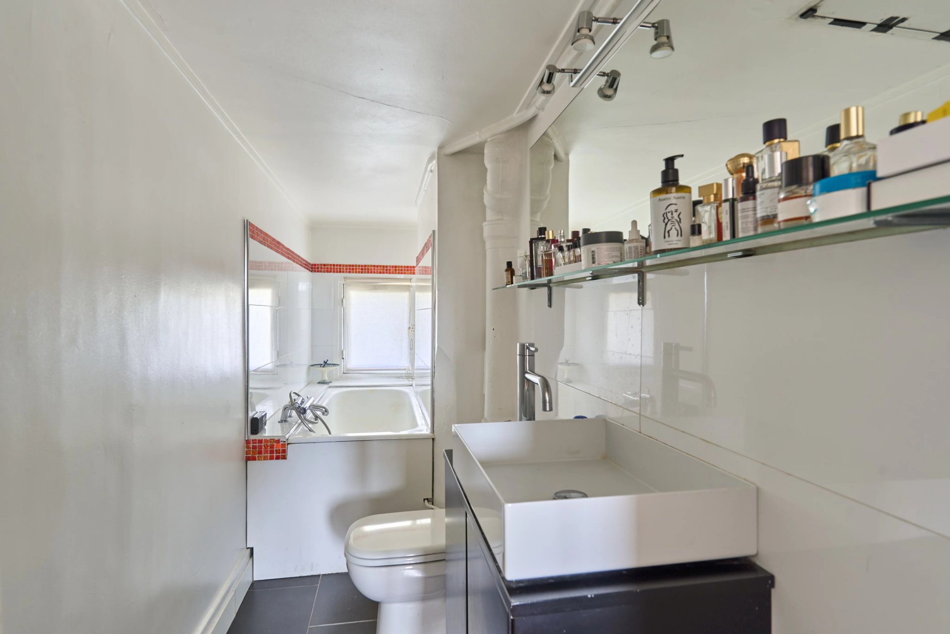 2 Bedroom Apartment/Flat's Image 14
