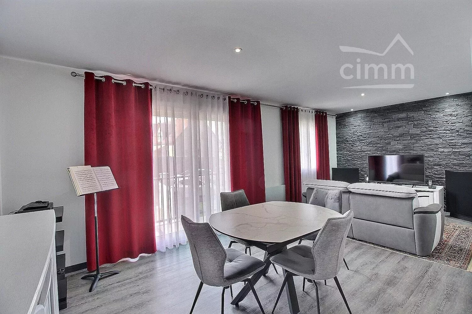 Agence immobilière de Cimm Immobilier BALLAN-MIRE
