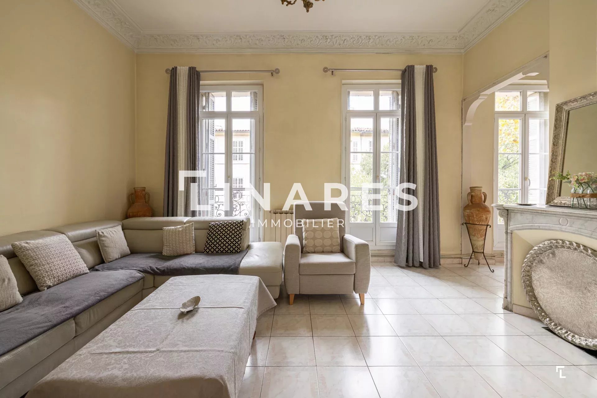 HORACIO - Appartement T4/5 de 130m² - Cave - balcon - 13001 CHAPITRE