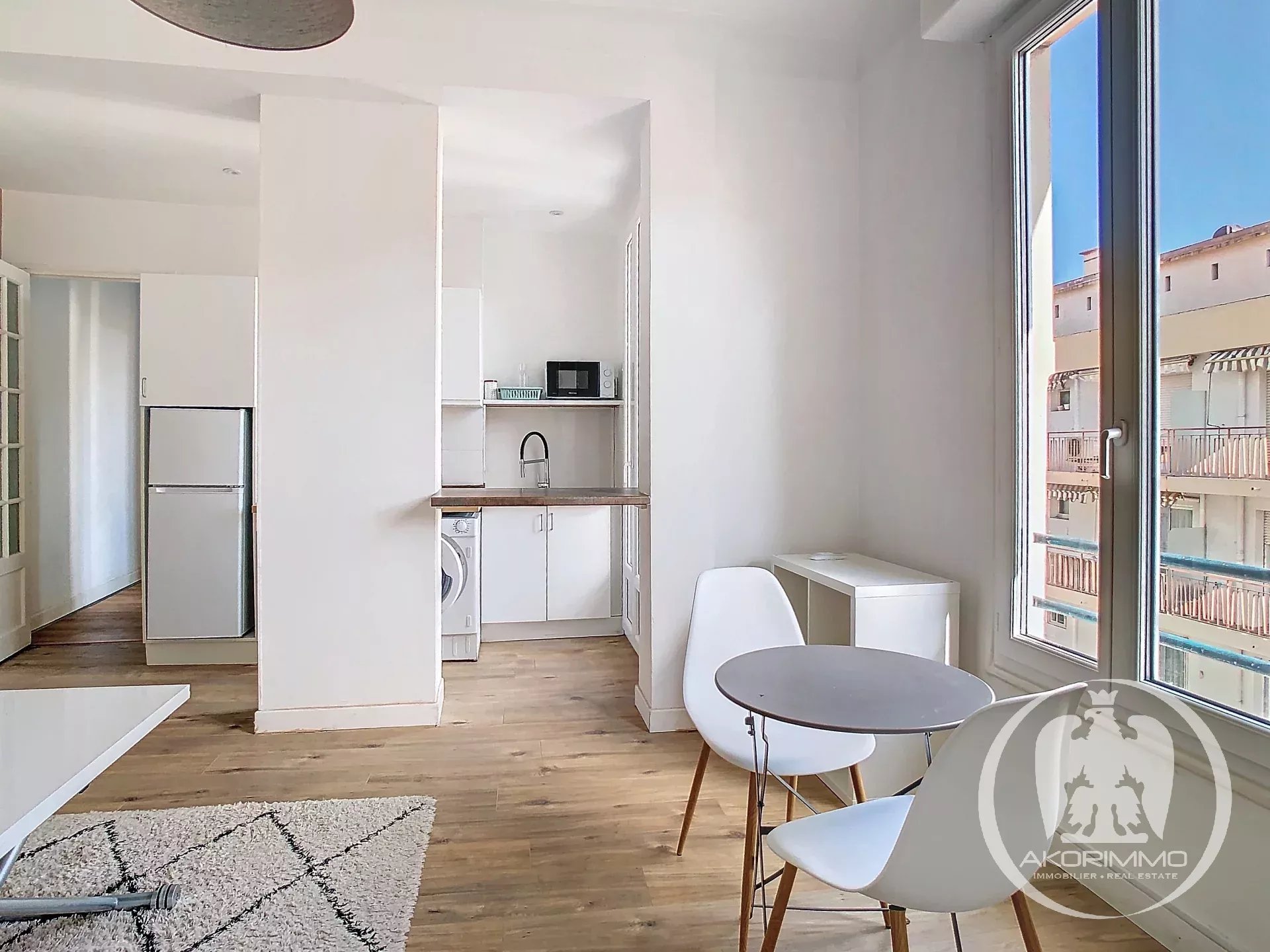 APPARTEMENT 2 PIECES EN DERNIER ETAGE