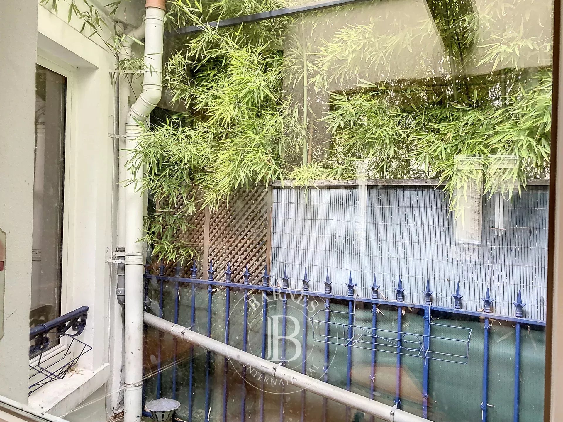 Daire Paris 9ème - picture 16