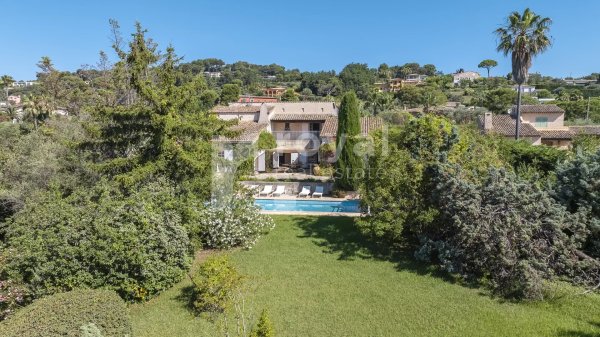 MOUGINS - VERY NICE PROVENCAL VILLA — photo 3