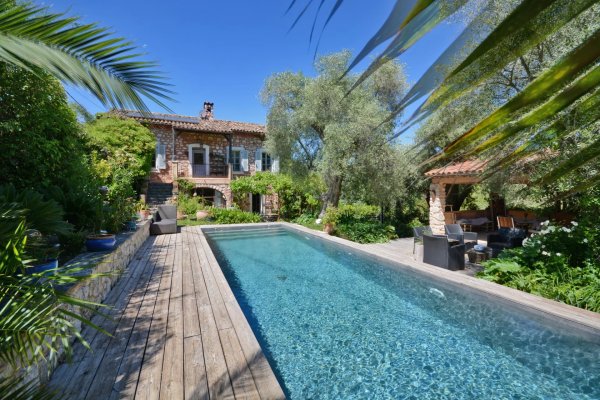 Villa in Roquefort-Les-Pins — photo 2