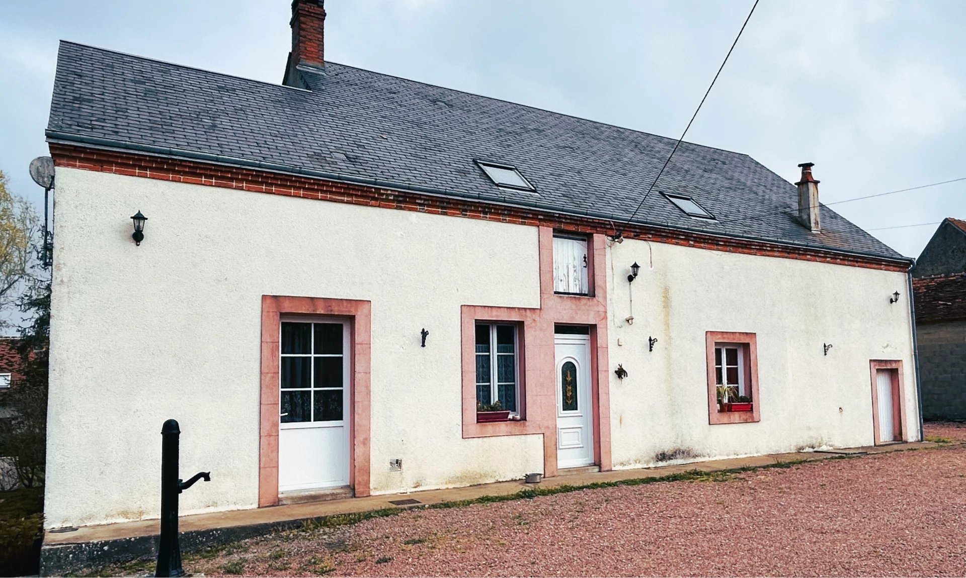 A vendre Maison 5 pièces à Chavin à 10 min Argenton-sur-Creuse