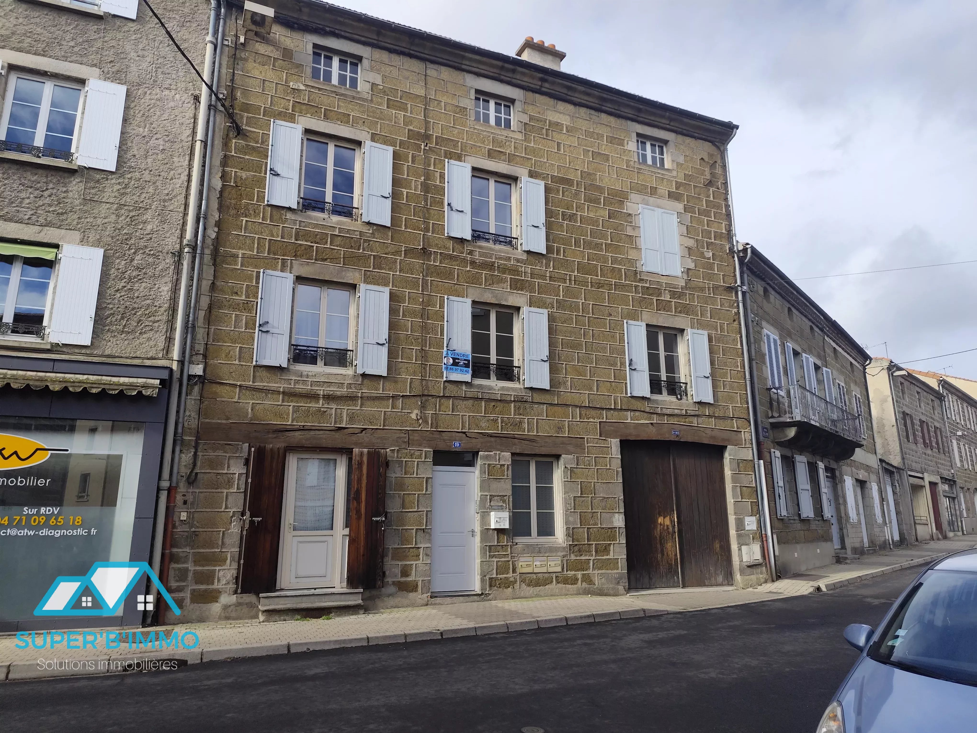 Agence immobilière de 