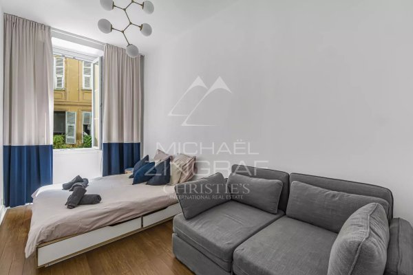 In the Heart of Old Nice - Stunning Three-Bedroom Apartment — photo 5