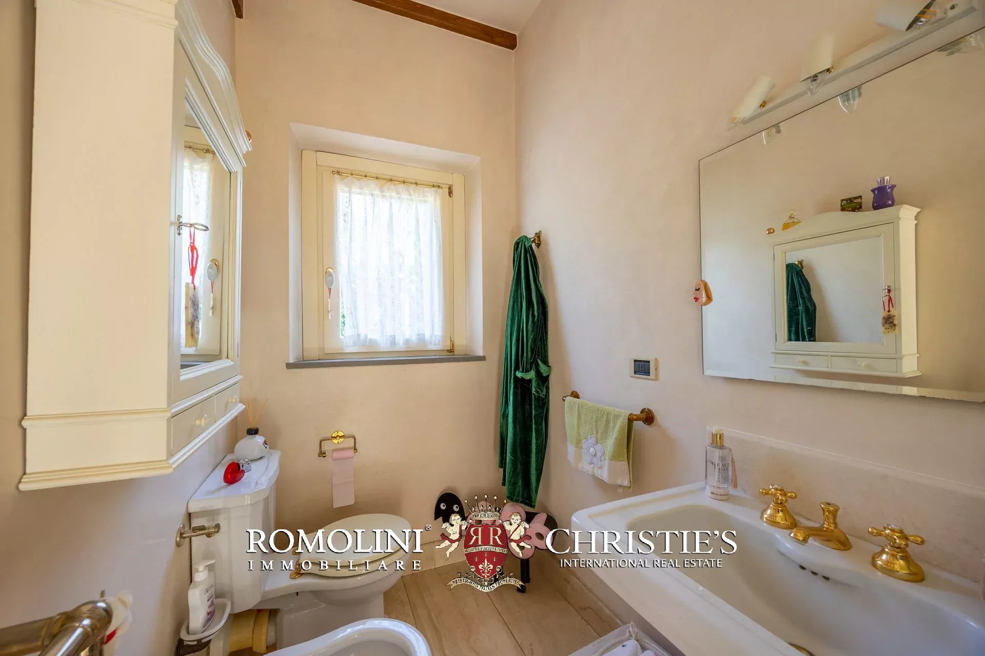 4 Bedroom Villa/Townhouse's Image 52