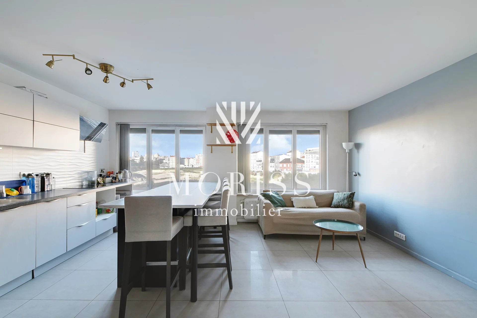 2 PIÈCES / LUMINEUX / EXTÉRIEUR / COUP DE COEUR / GARIBALDI - SA - Image Array