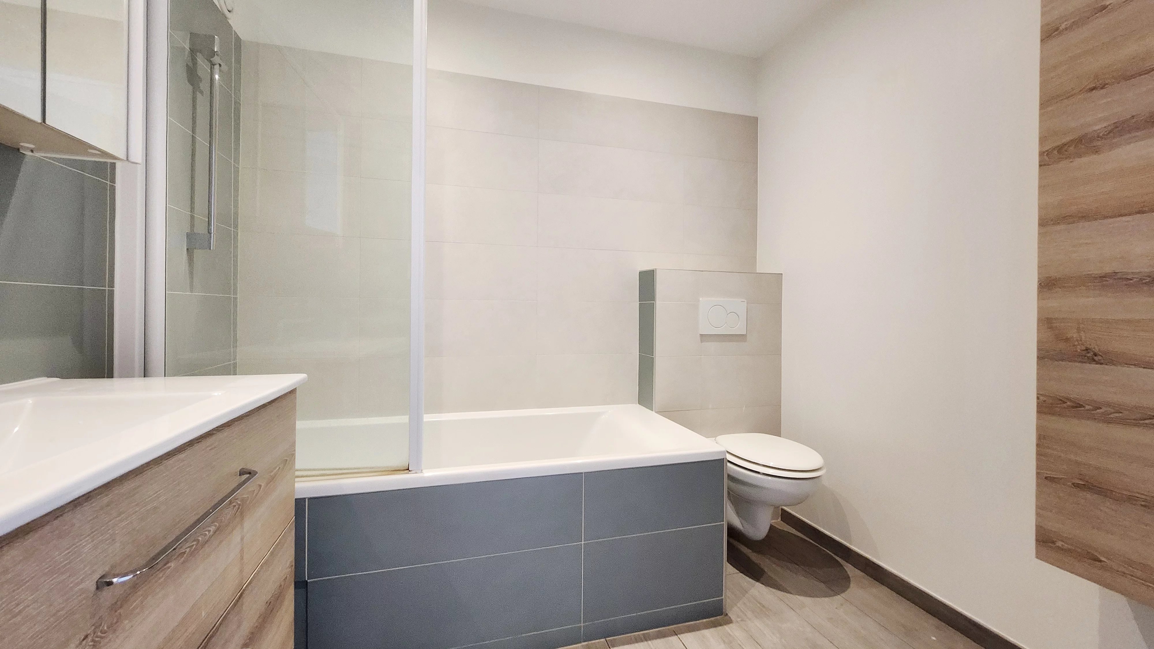 Appartement spacieux de 105m² à Villeurbanne, 3 chambres — photo 7