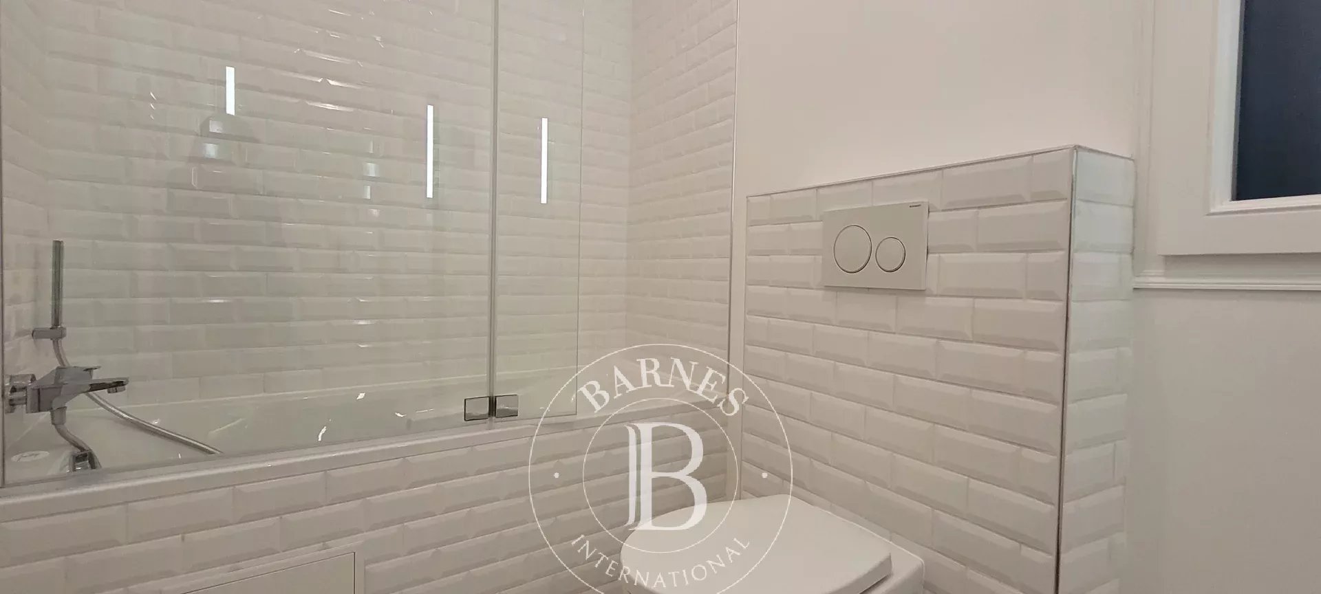 Daire Paris 8ème - picture 10