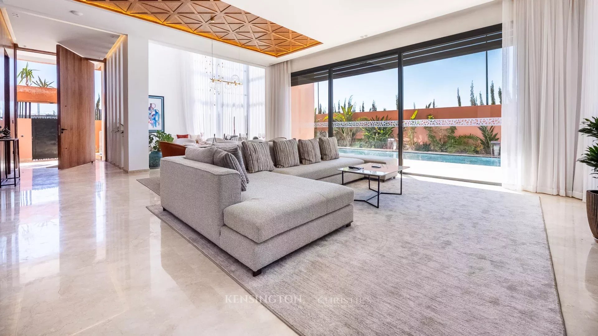 4 Bedroom Villa/Townhouse's Image 3
