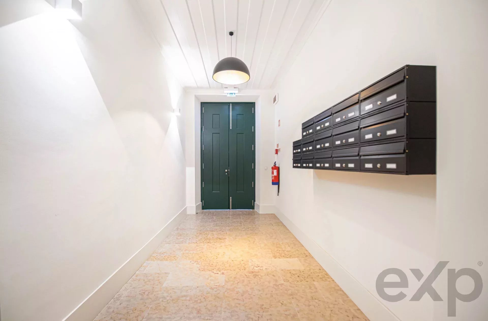 Baixa Chiado - Lisbon. For sale - 1 Bedroom Apartment 86361837 image 19