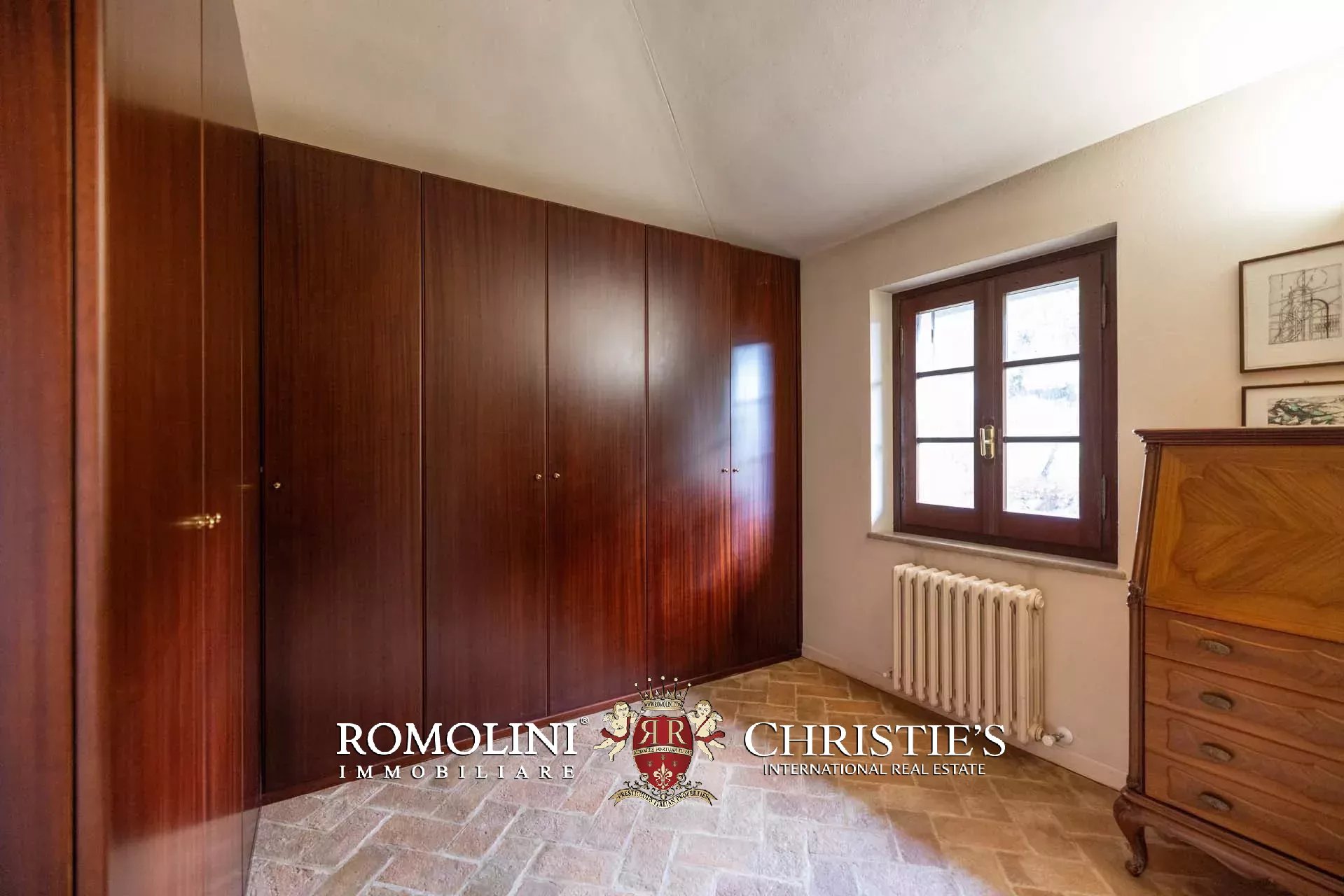 19 Bedroom Villa/Townhouse's Image 53