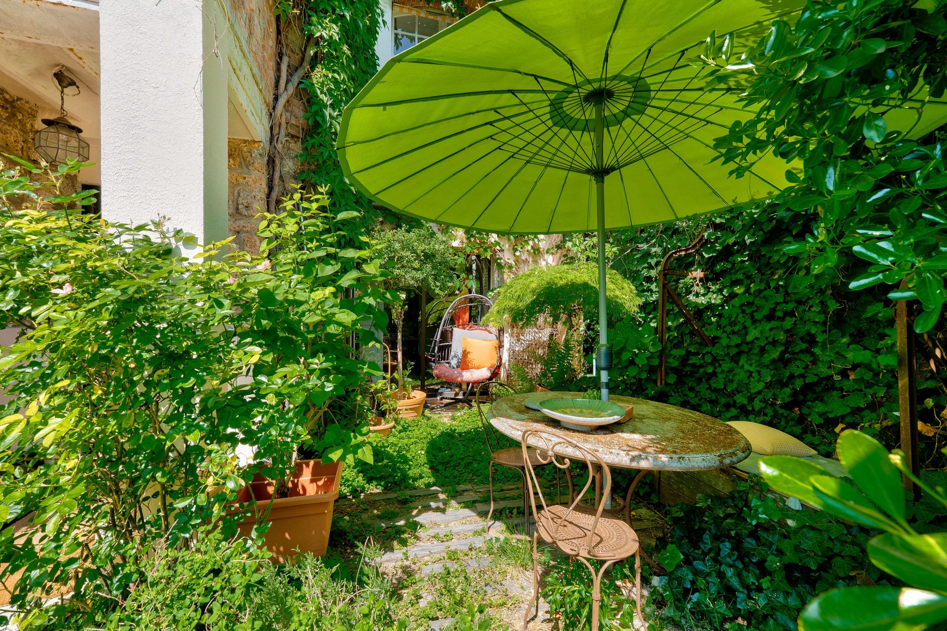 5 Bedroom Villa/Townhouse's Image 18