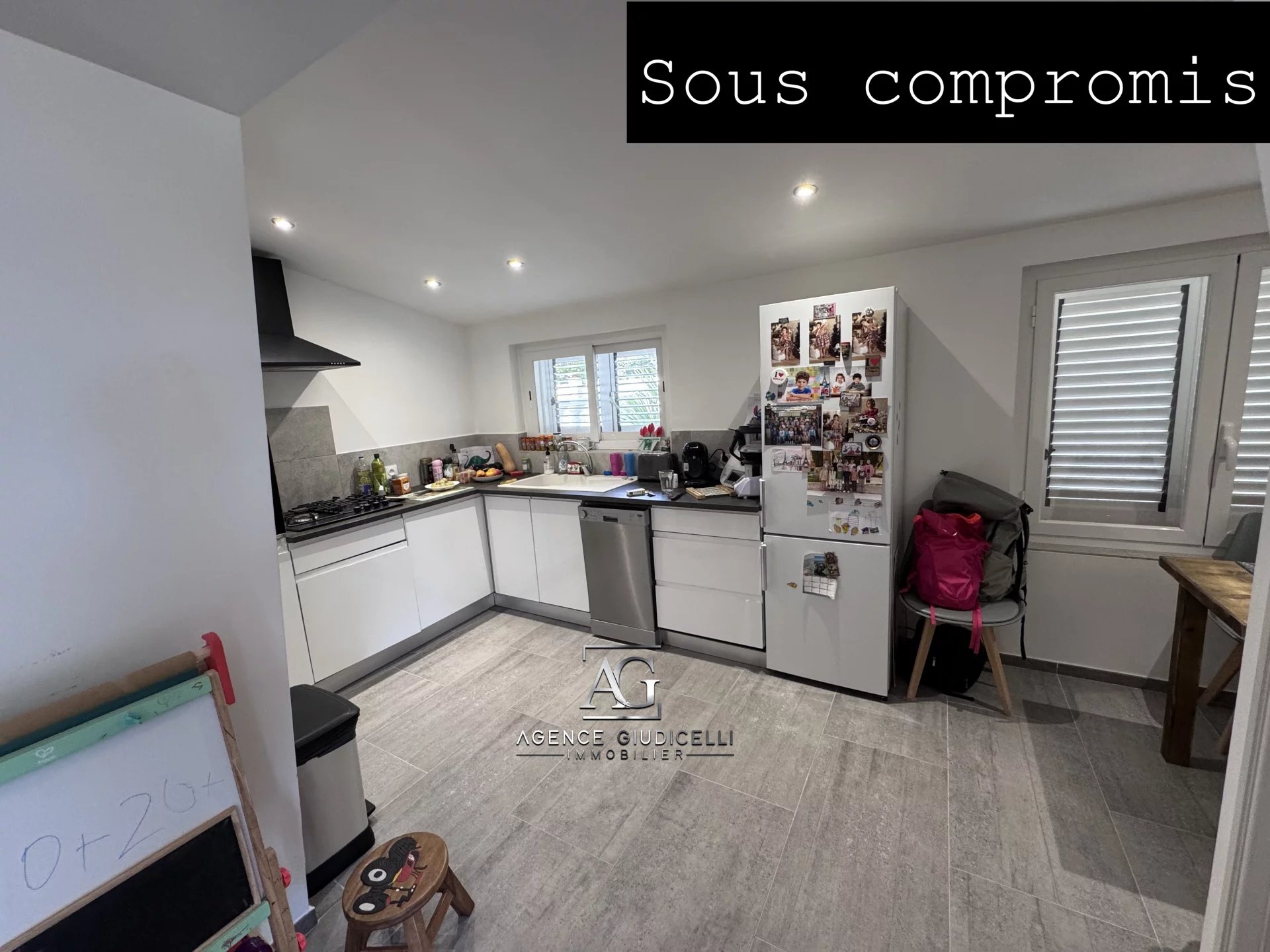 Maison mitoyenne de type F3 68 M2