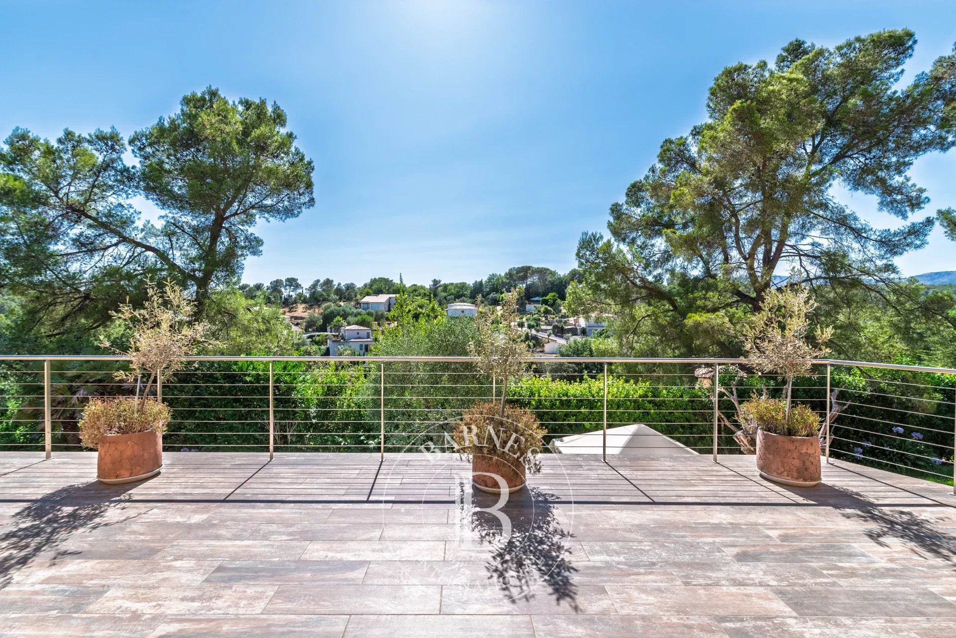 Roquefort-les-Pins - 430 sq.m - Calm - 5 bedrooms - Pool