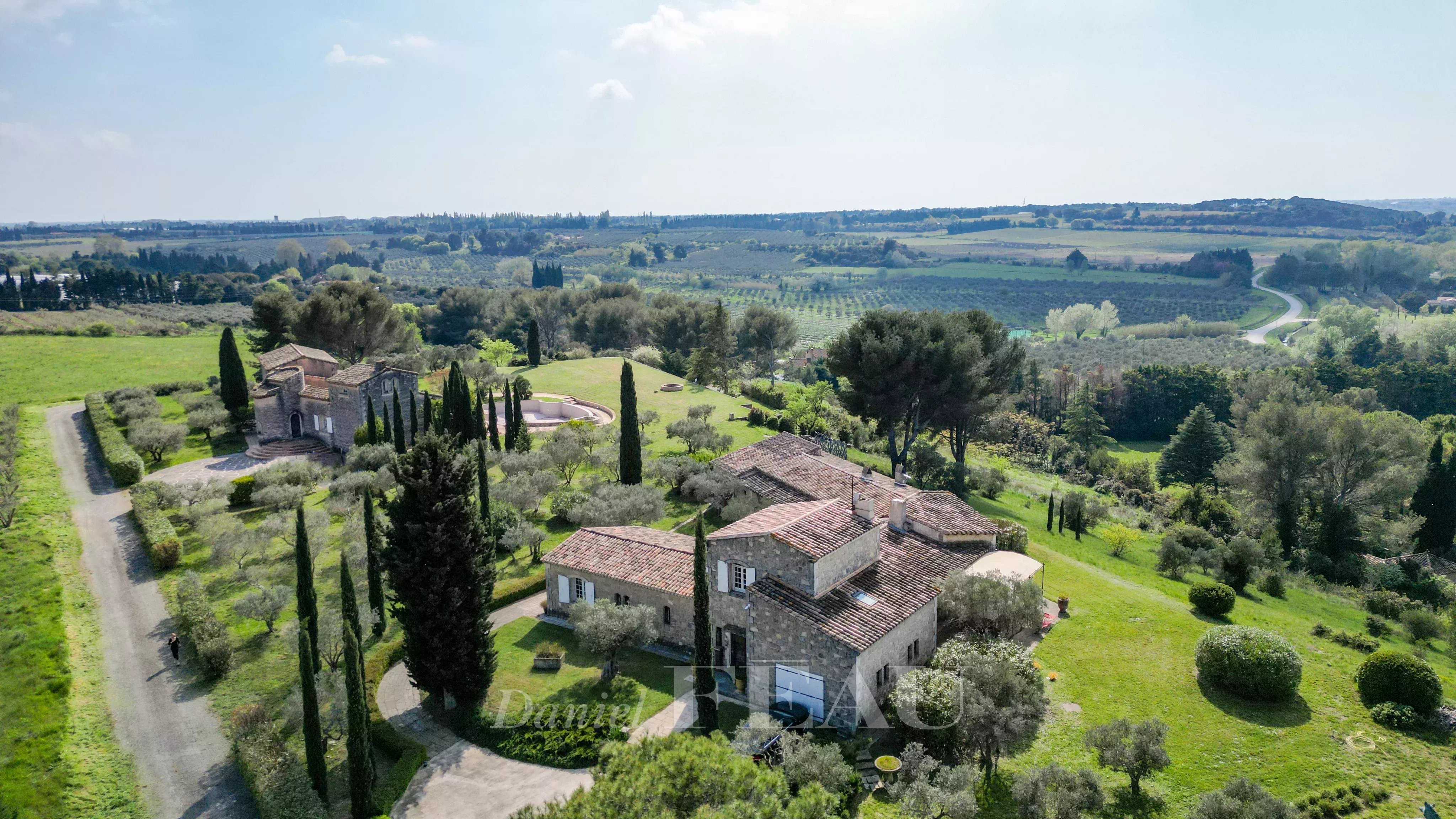 Proche Fontvieille - Maison en pierre avec vue panoramique