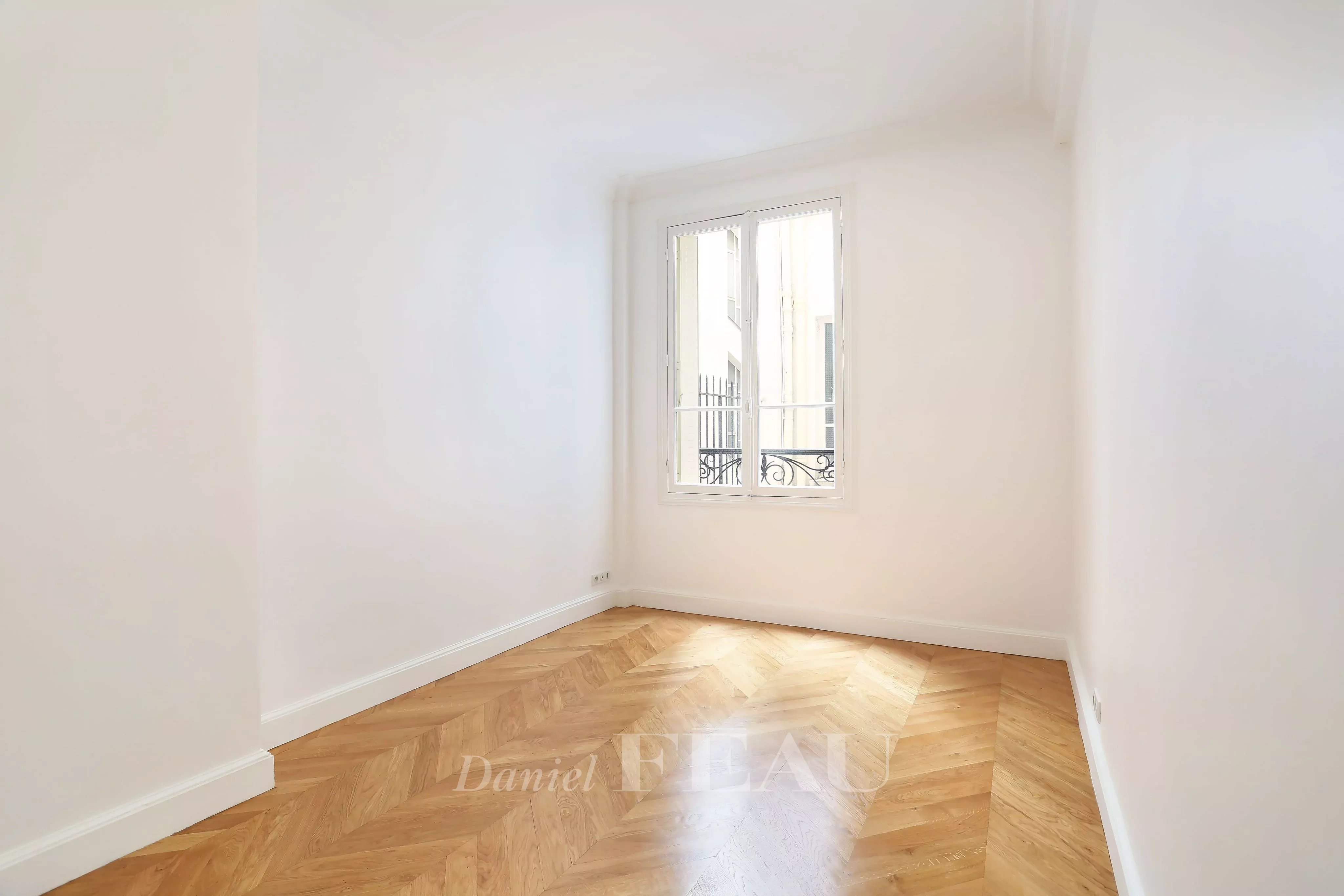 Rental Apartment Paris 8th