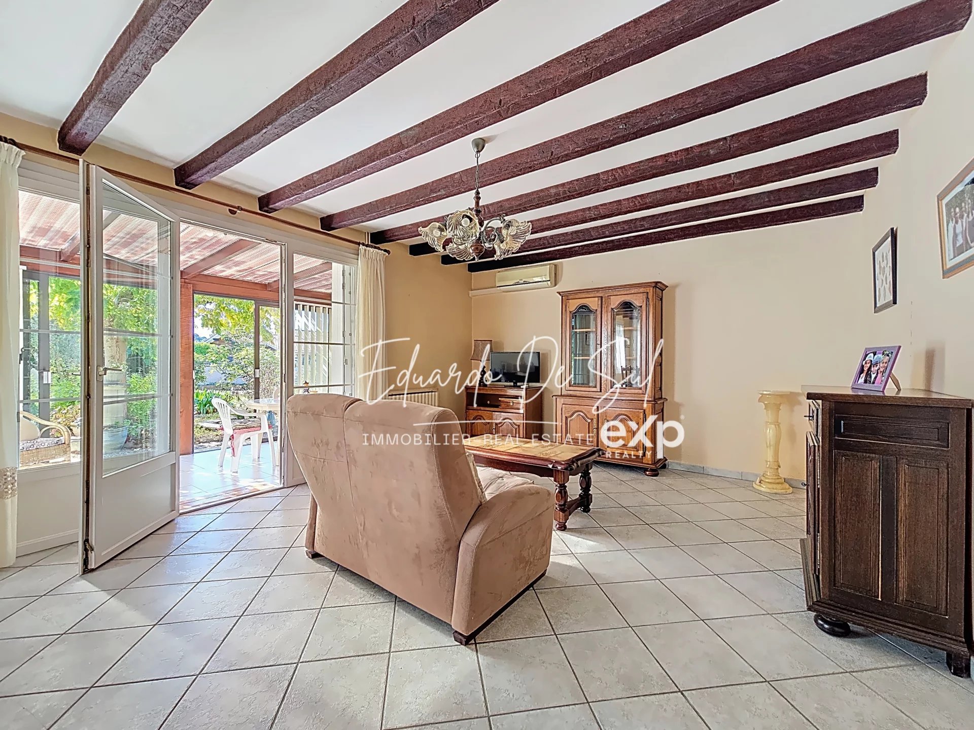 Maison de plain-pied 98 m² avec garage et véranda – Quartier Chambéry – Habitable en l’état sur 800 m² de terrain