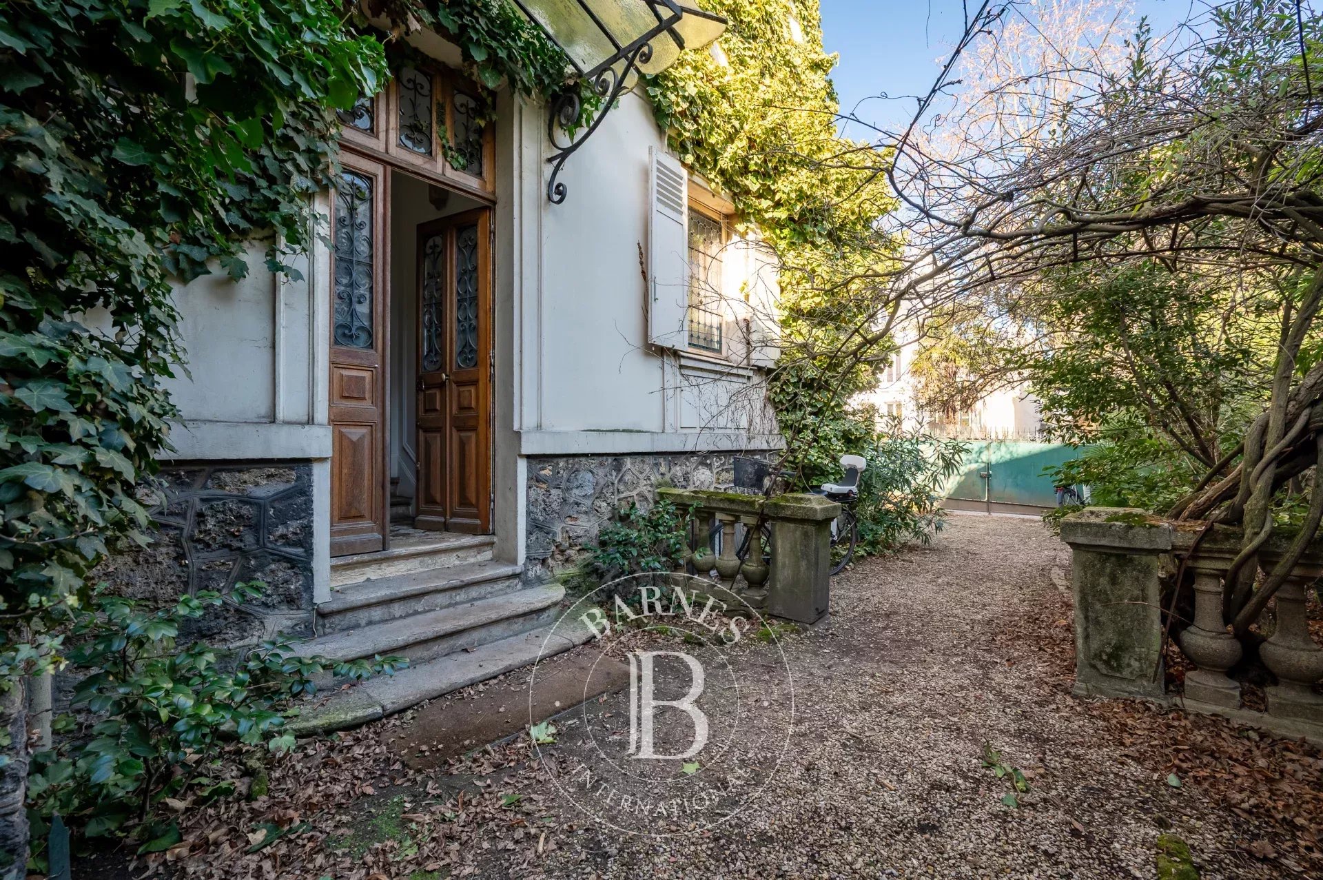 Palacete Asnières-sur-Seine  -  ref 85669945 (picture 2)
