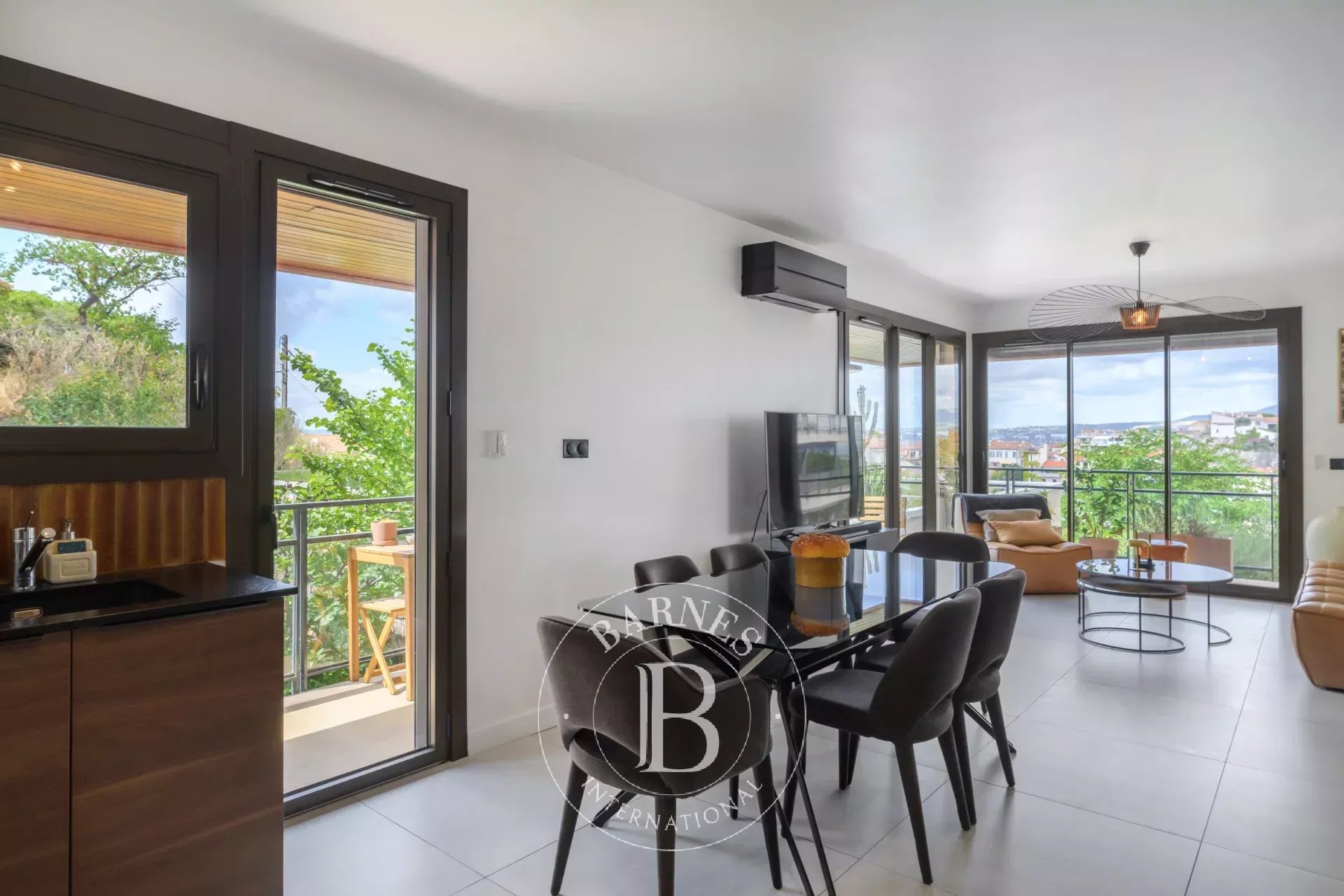 Daire Marseille 8ème - picture 15