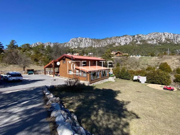 ANDON (06) – 211 m² timber-framed house with outbuilding – Absolutely peaceful — photo 1