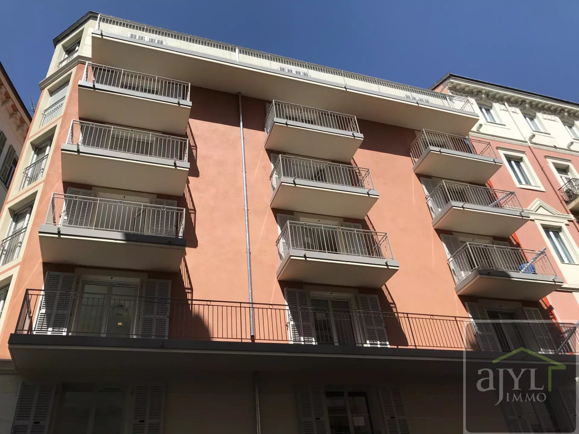 Agence immobilière de AJYL Immo Rognes