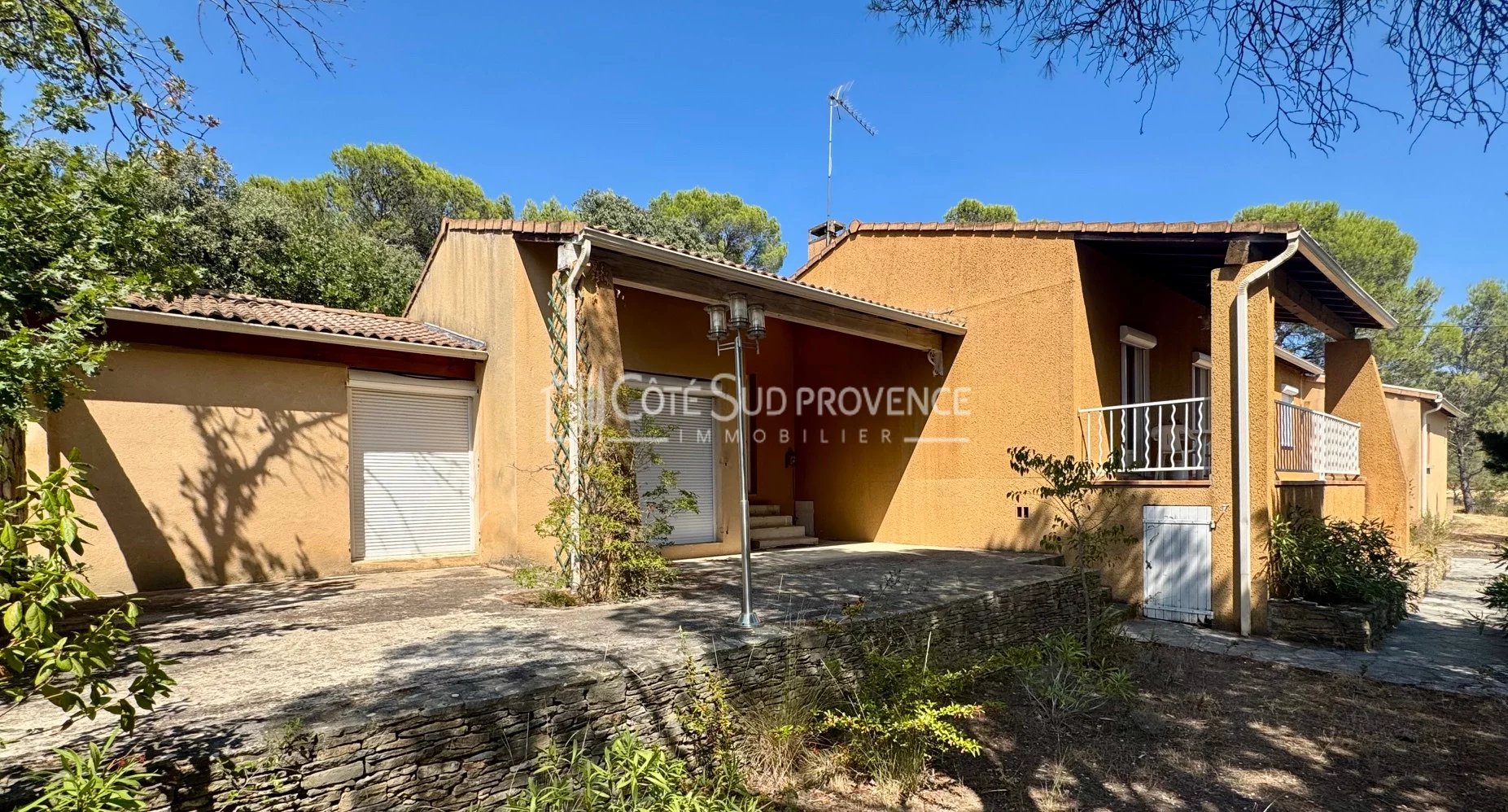 Agence immobilière de 