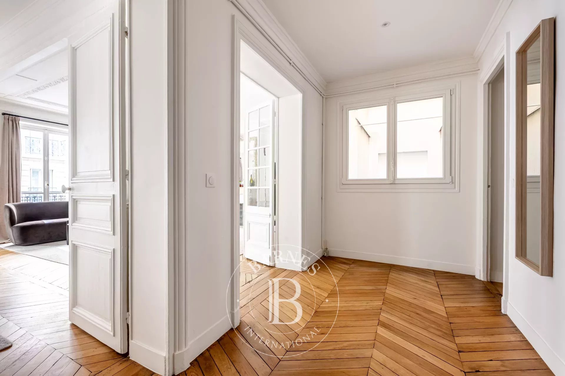 Daire Paris 8ème - picture 16