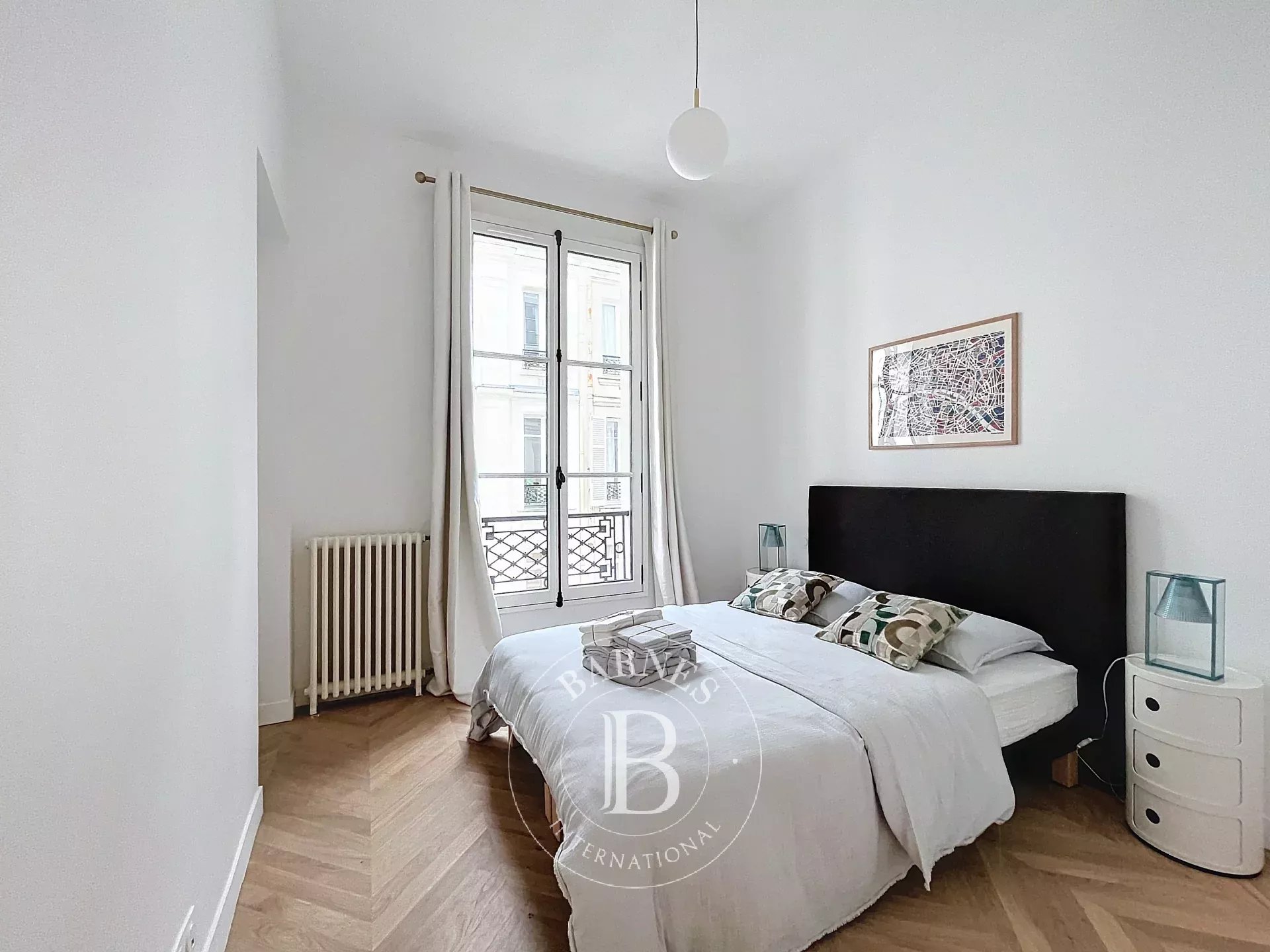 Daire Paris 8ème - picture 6