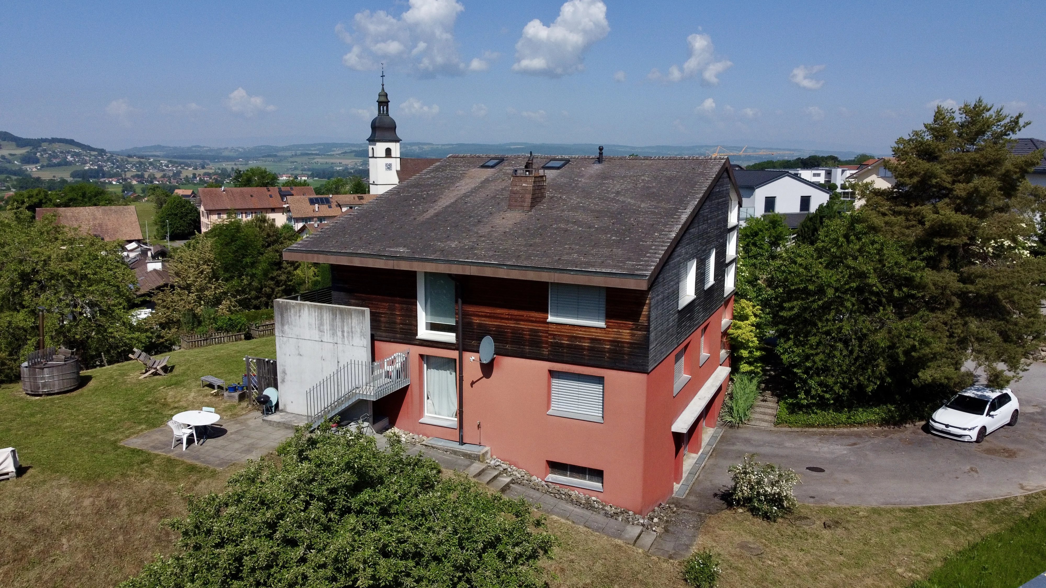 Maison composée de deux appartements