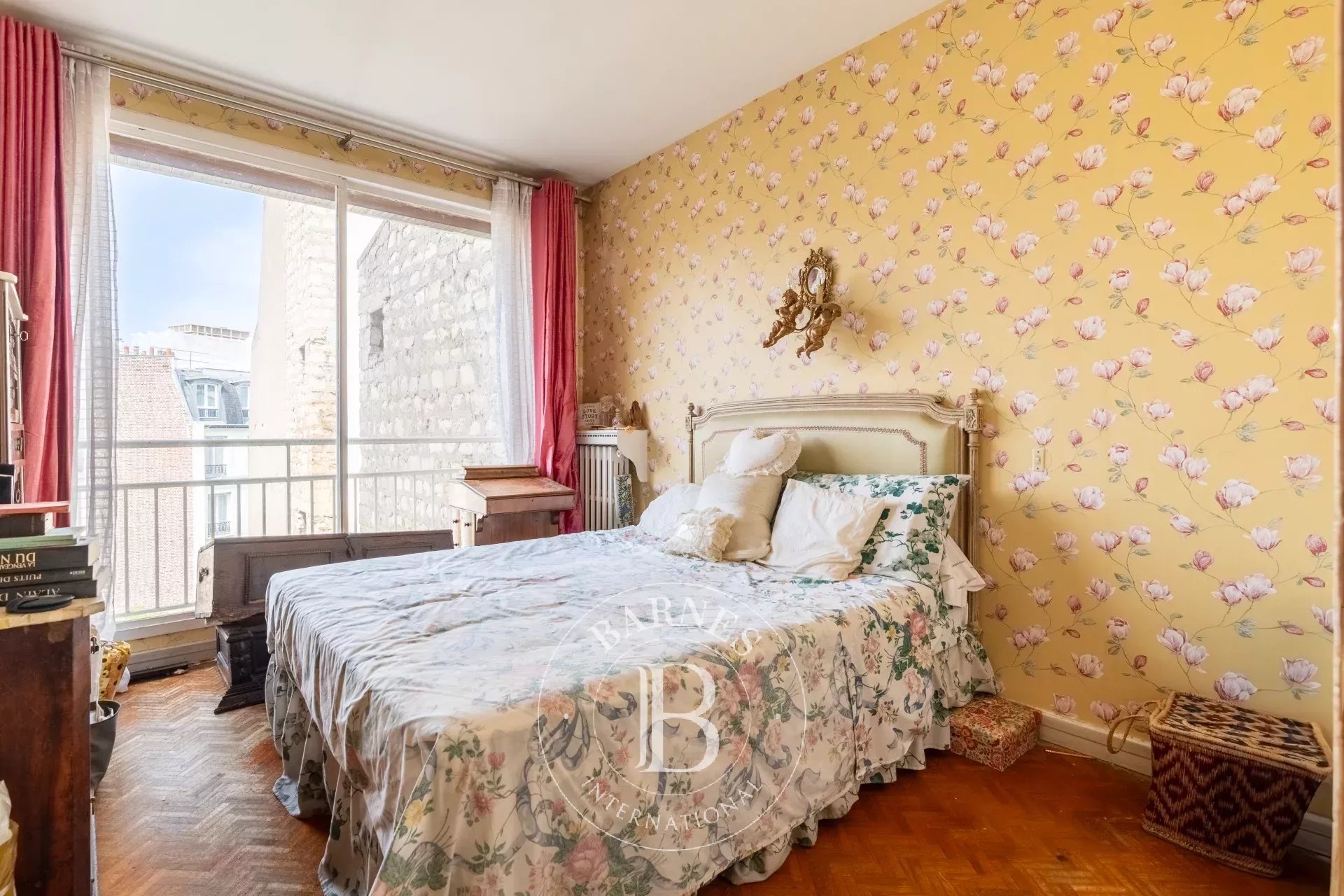 Paris 16 / LA MUETTE - 2-bed - balconies - View of the Eiffel Tower - picture 14