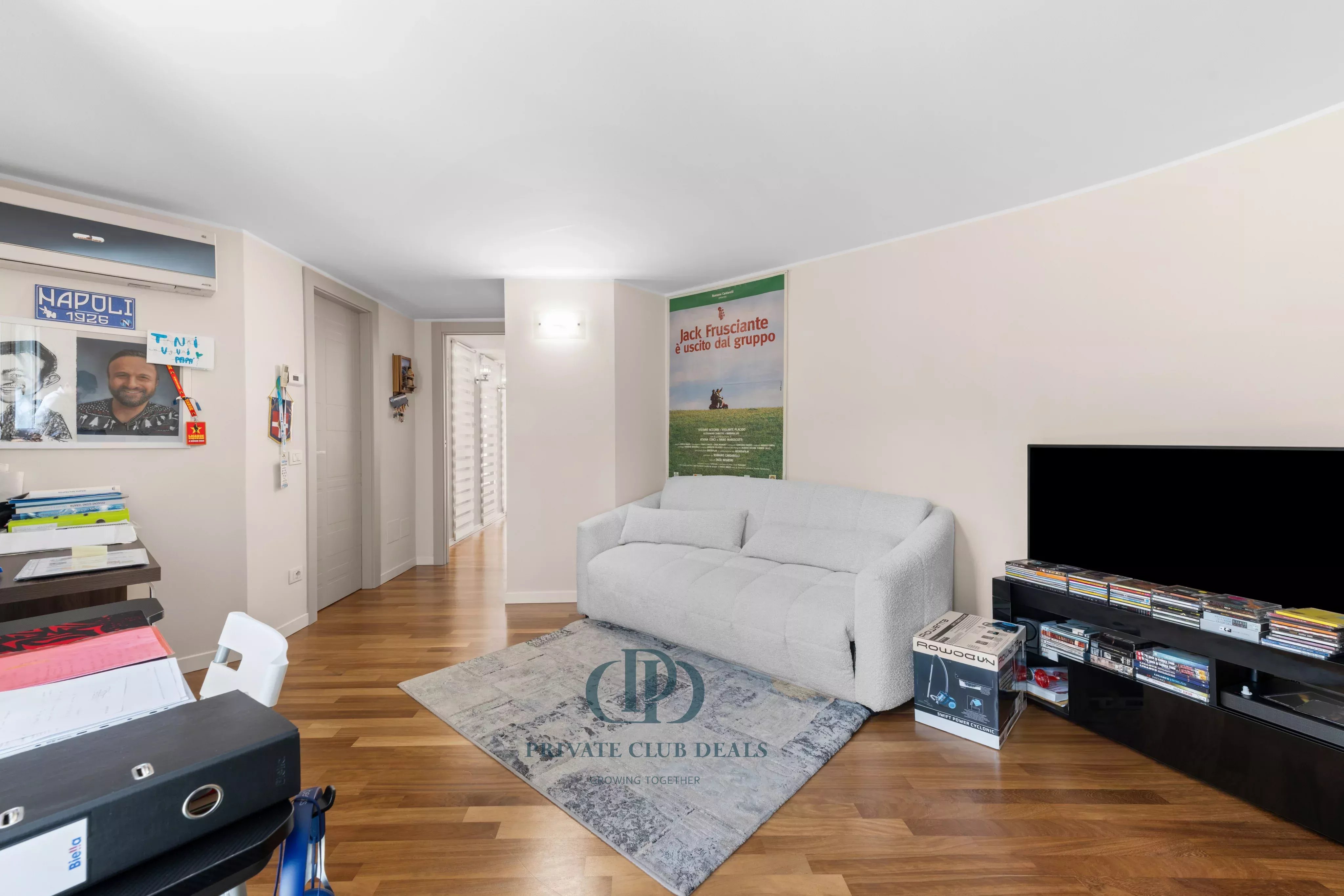 Villa Como - picture 21